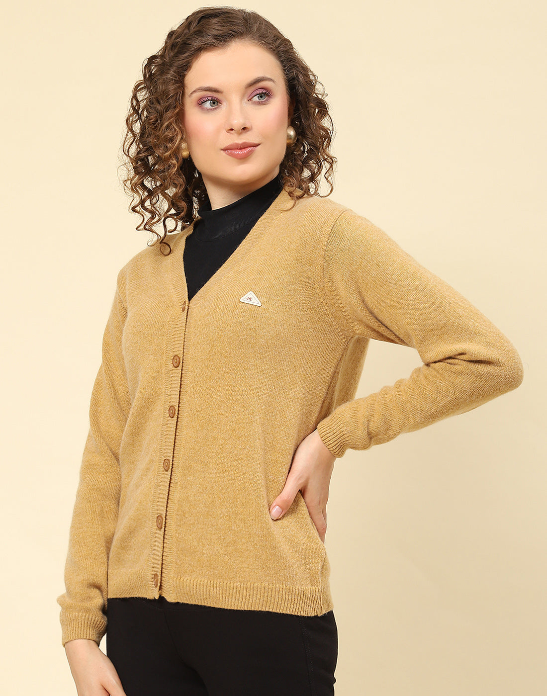 Women Brown Solid V Neck Full Sleeve Cardigan