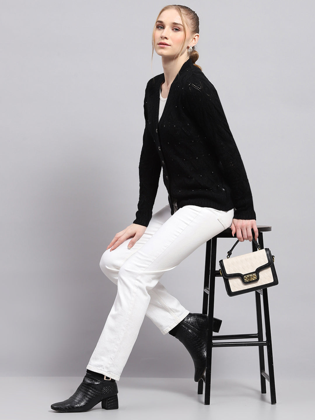 Women Black Self Design V Neck Full Sleeve Cardigan