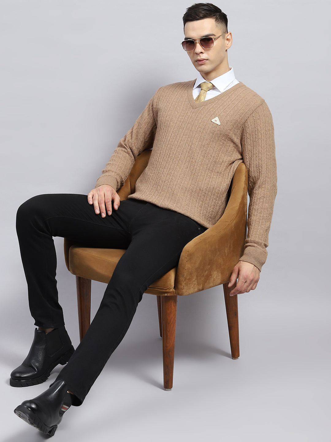 Men Beige Self Design V Neck Full Sleeve Pullover