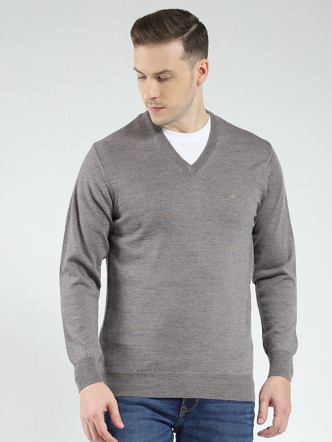 Men Grey Solid V Neck Full Sleeve Pullover