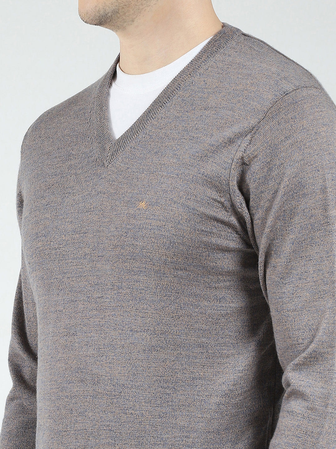Men Grey Solid V Neck Full Sleeve Pullover