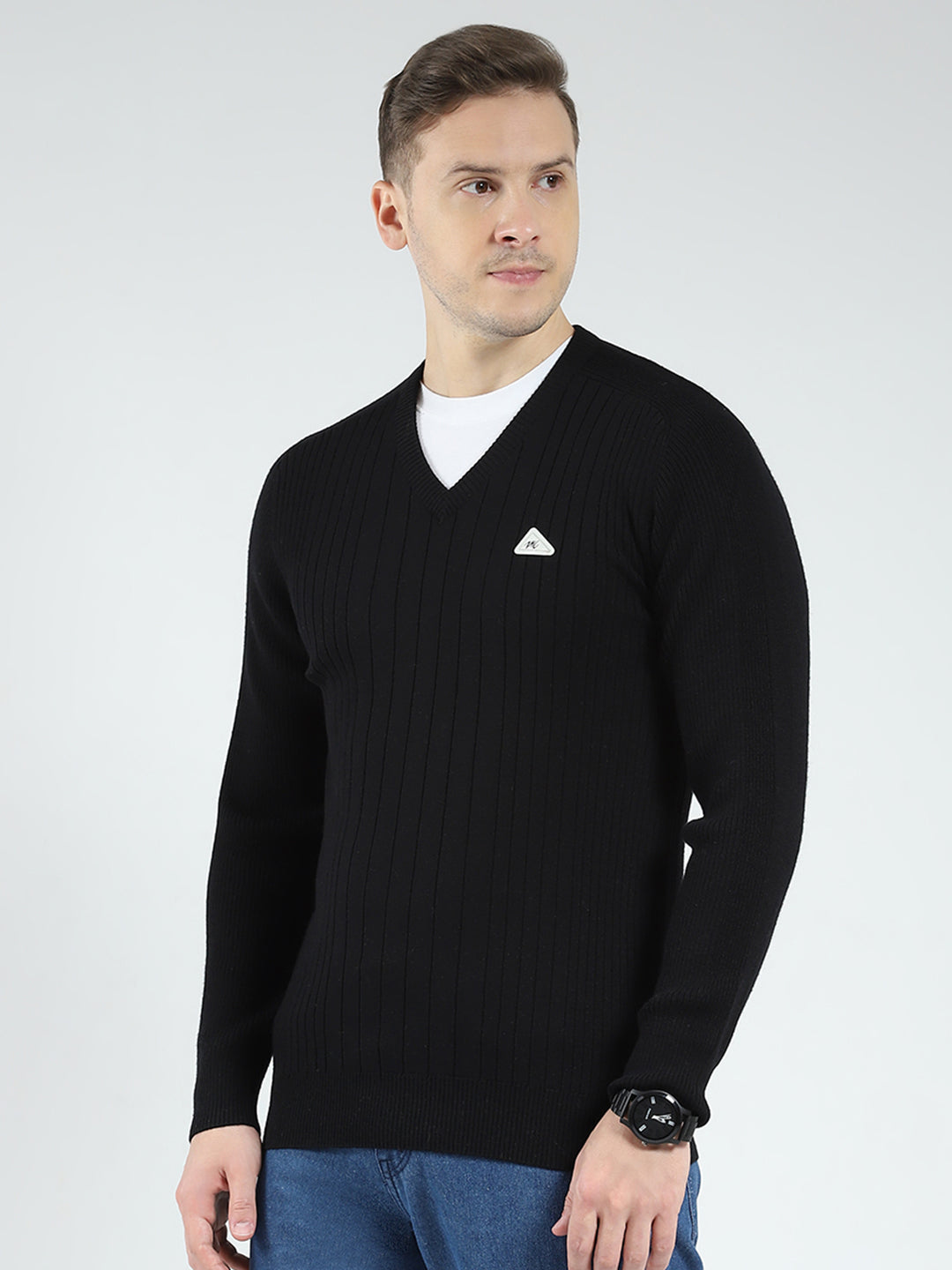 Men Black Solid V Neck Full Sleeve Pullover
