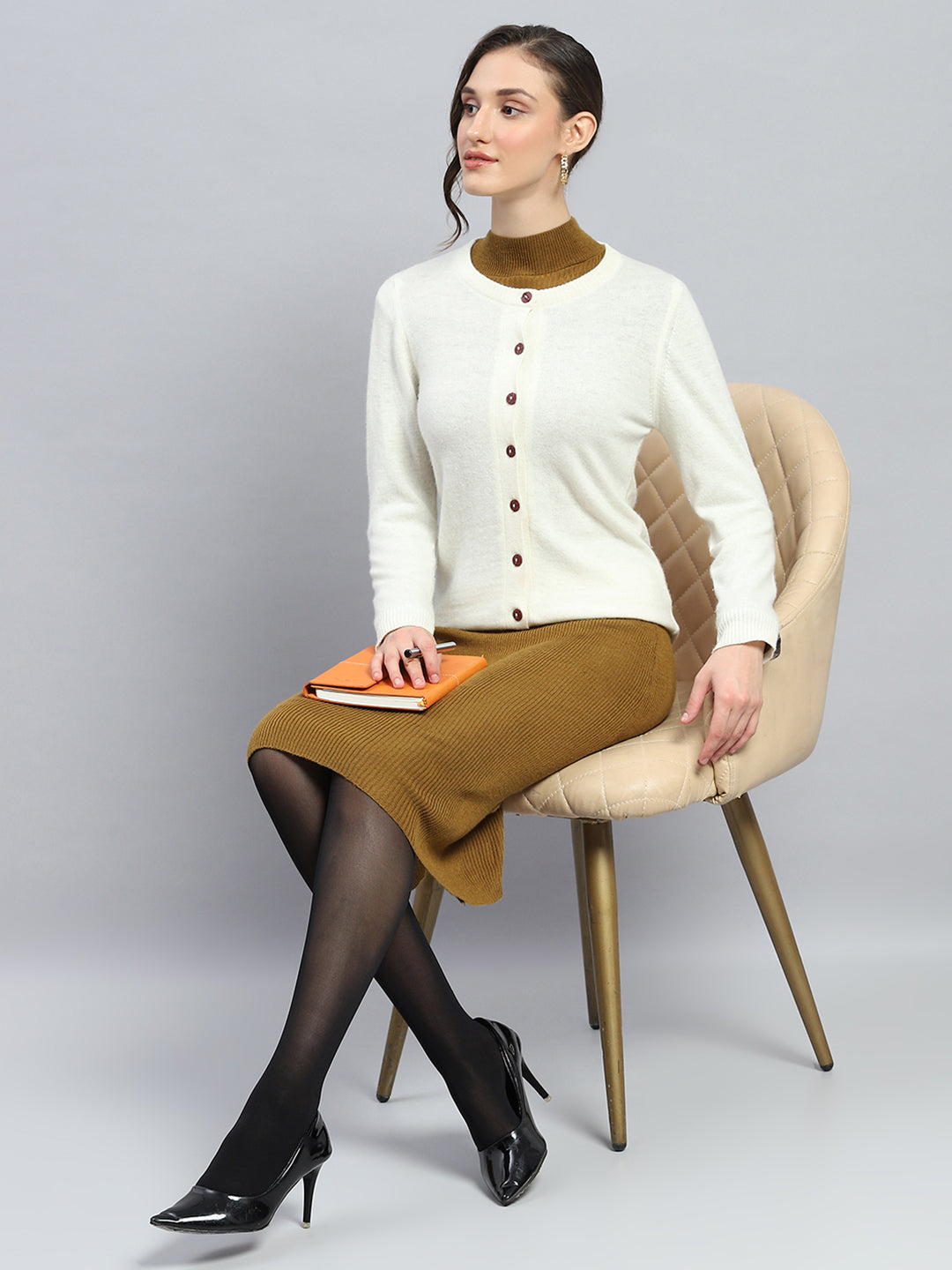 Women Off White Solid Round Neck Full Sleeve Cardigan