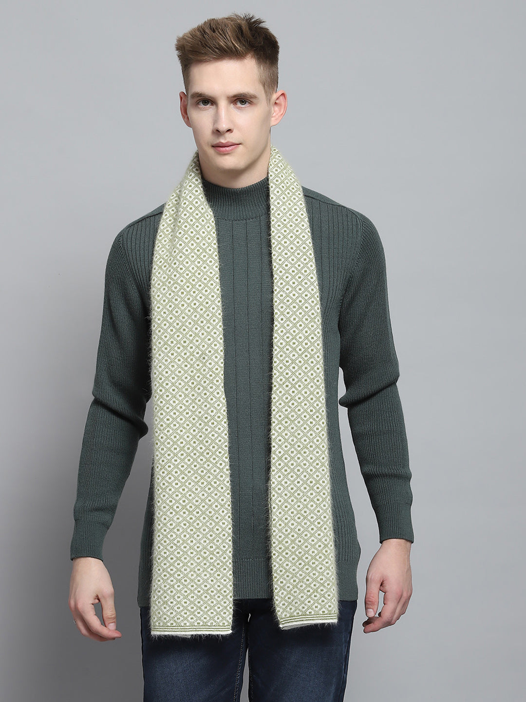 Men Green Self Design Muffler