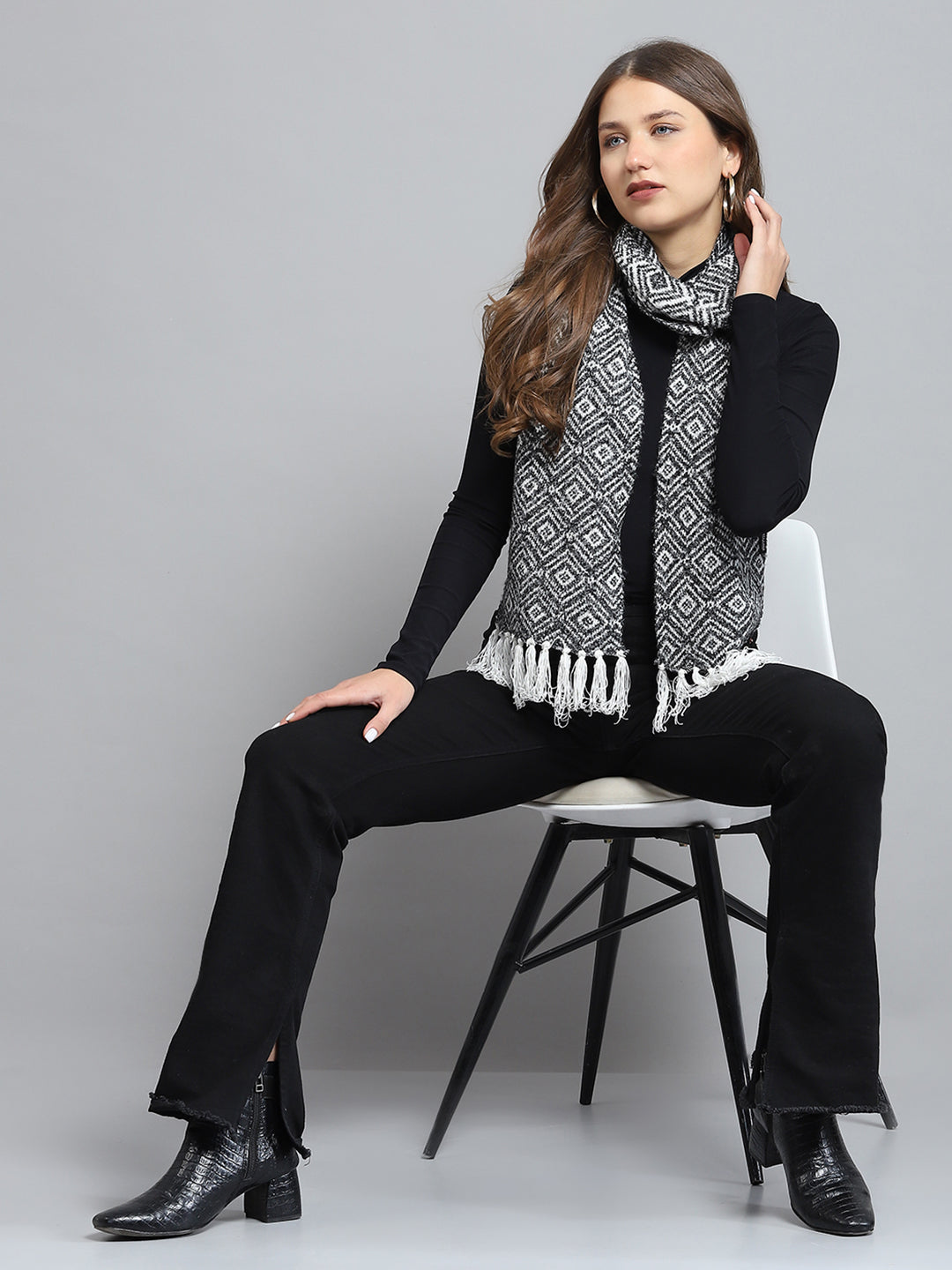 Women Black Self Design Muffler