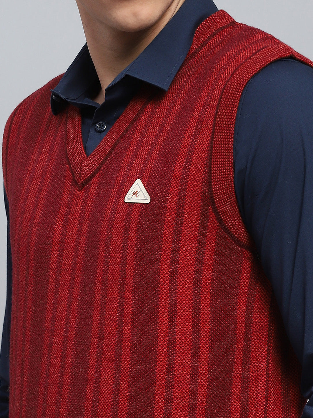 Men Maroon Self Design V Neck Sleeveless Sweater