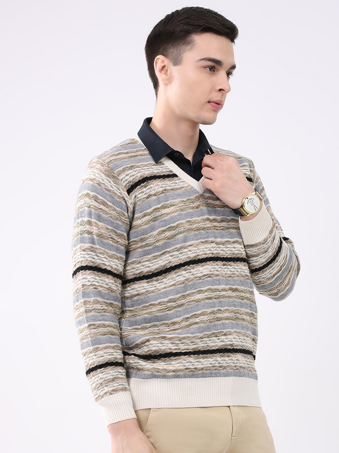 Men White Abstract V Neck Full Sleeve Pullover