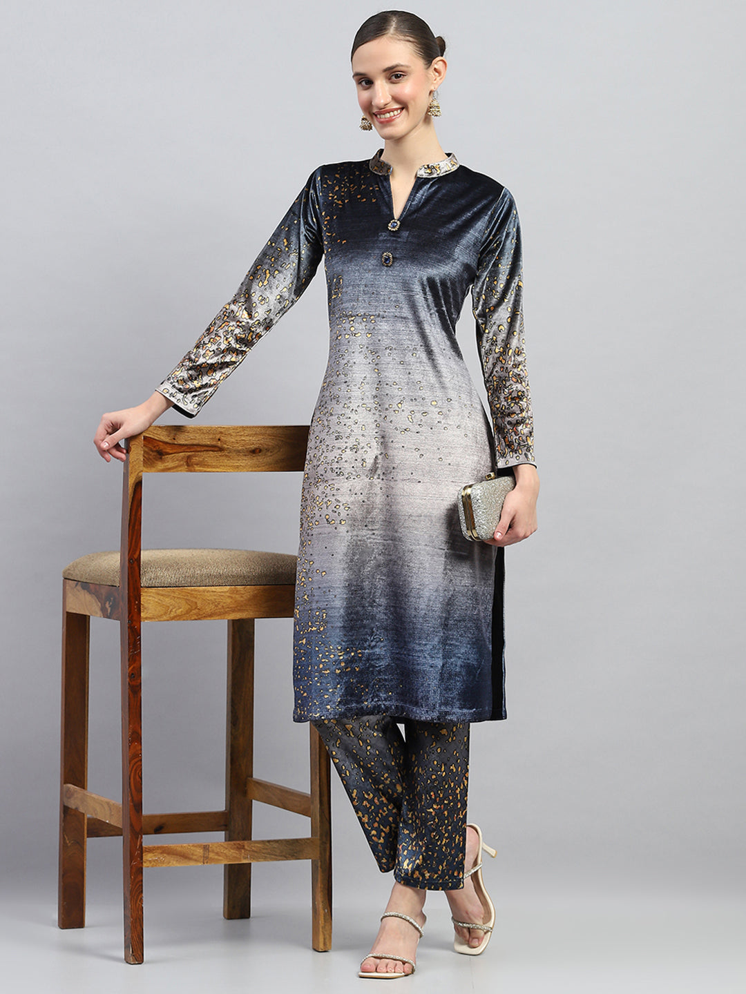 Women Blue Printed Round Neck Full Sleeve Kurti Set