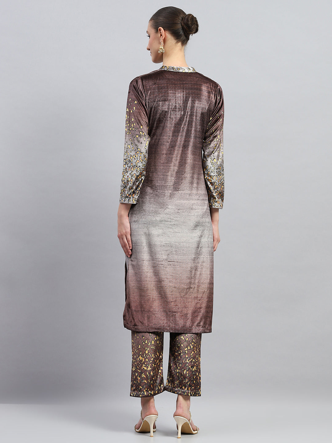 Women Brown Printed Round Neck Full Sleeve Kurti Set