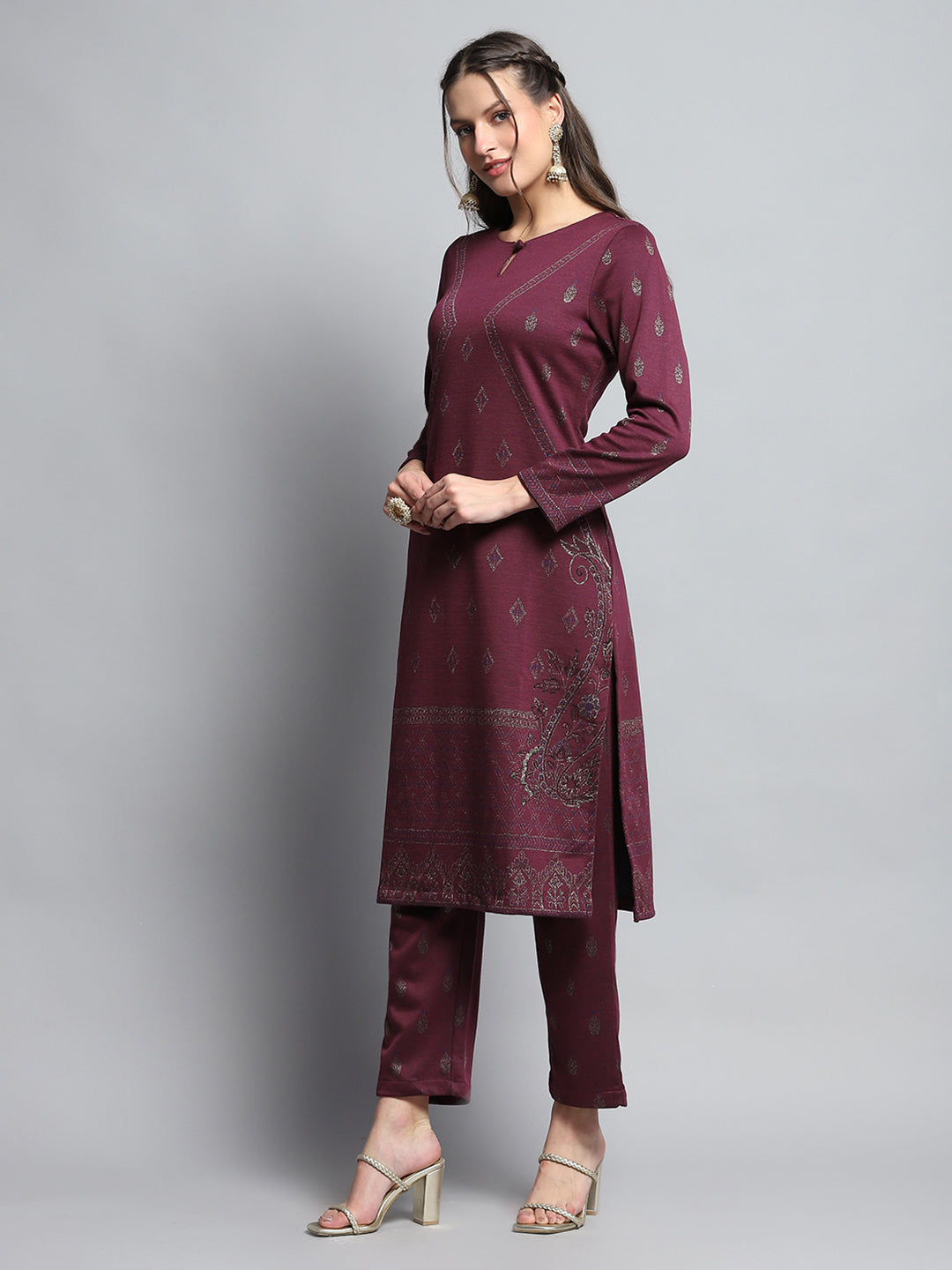 Women Burgundy Self Design Round Neck Full Sleeve Kurti Set for Winter