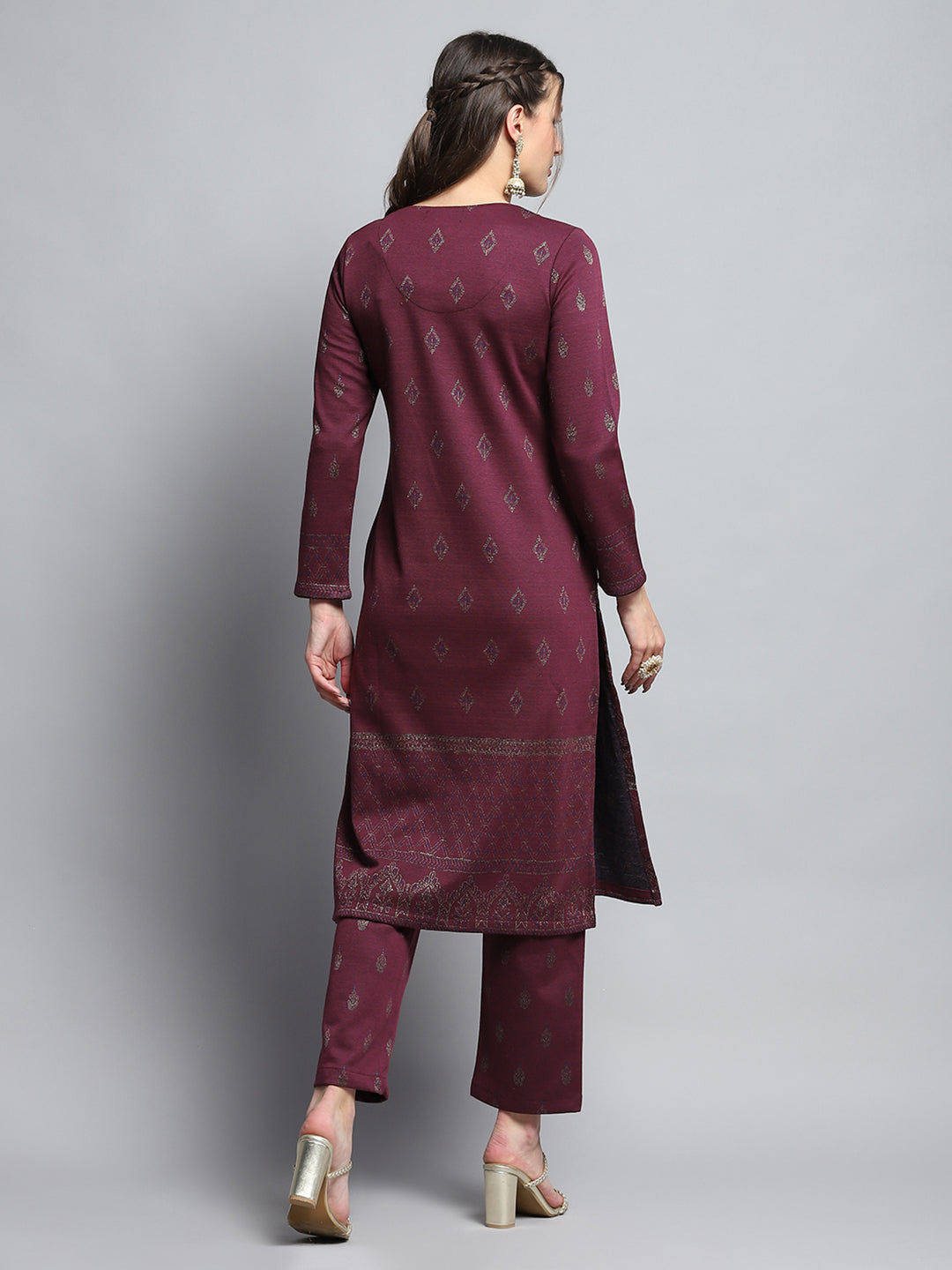Women Burgundy Self Design Round Neck Full Sleeve Kurti Set for Winter