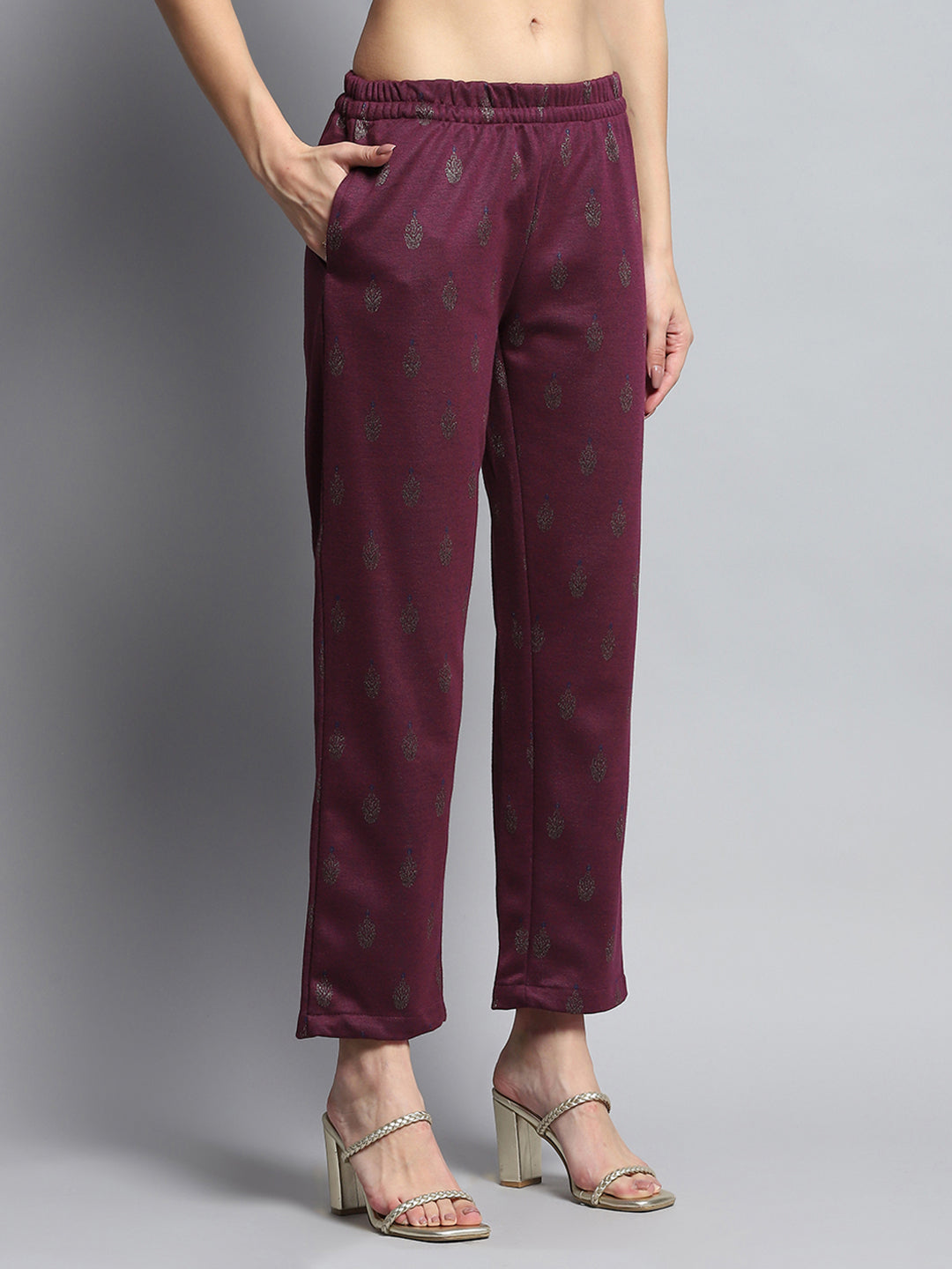 Women Burgundy Self Design Round Neck Full Sleeve Kurti Set for Winter