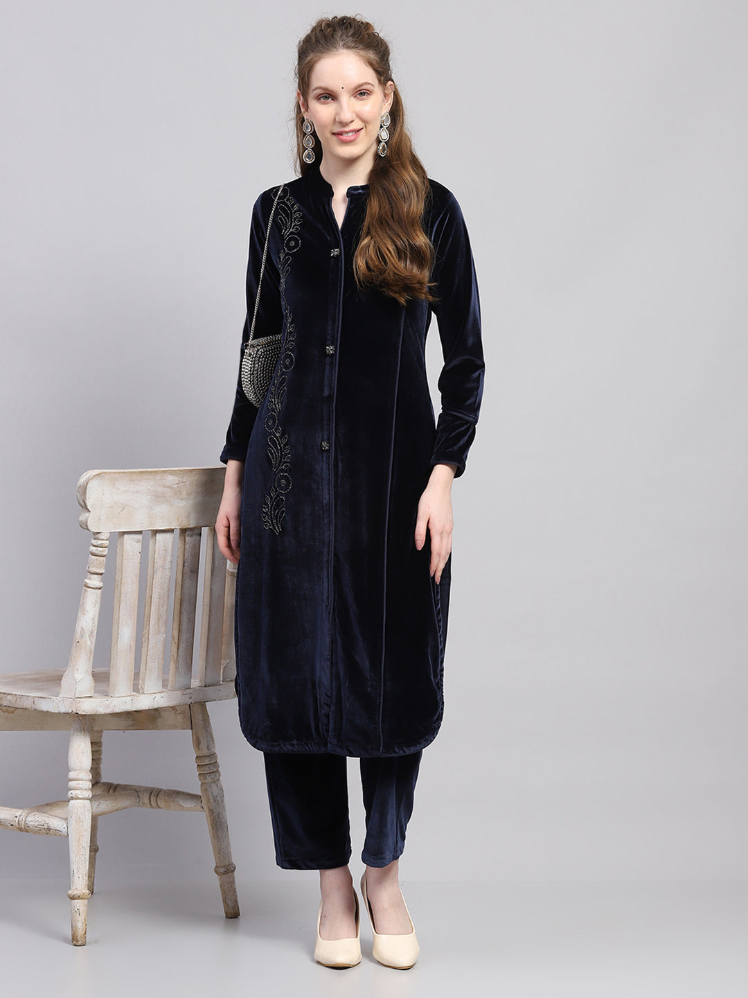 Women Blue Self Design Round Neck Full Sleeve Kurti Set