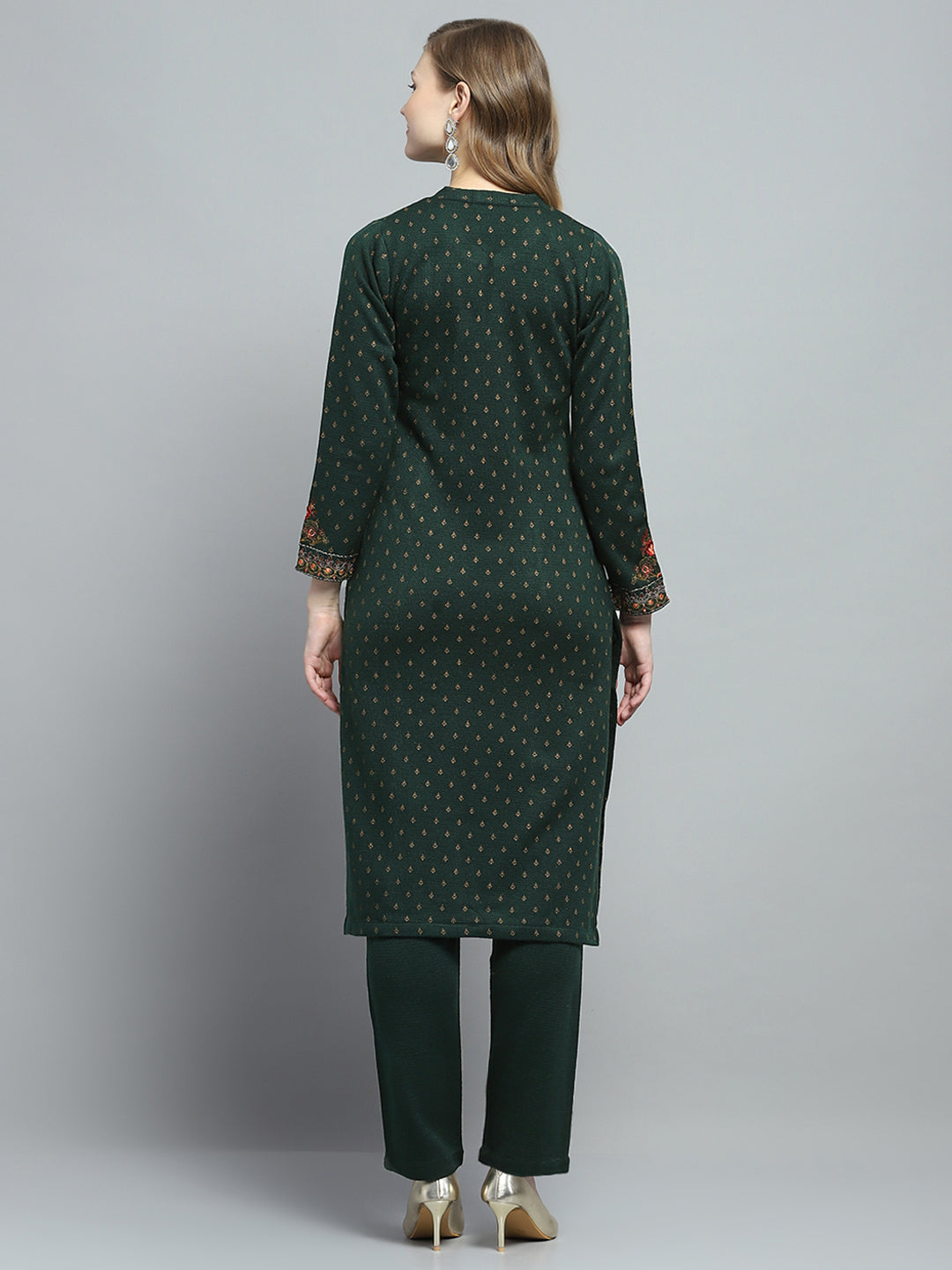 Women Green Self Design Round Neck Full Sleeve Kurti Set for Winter