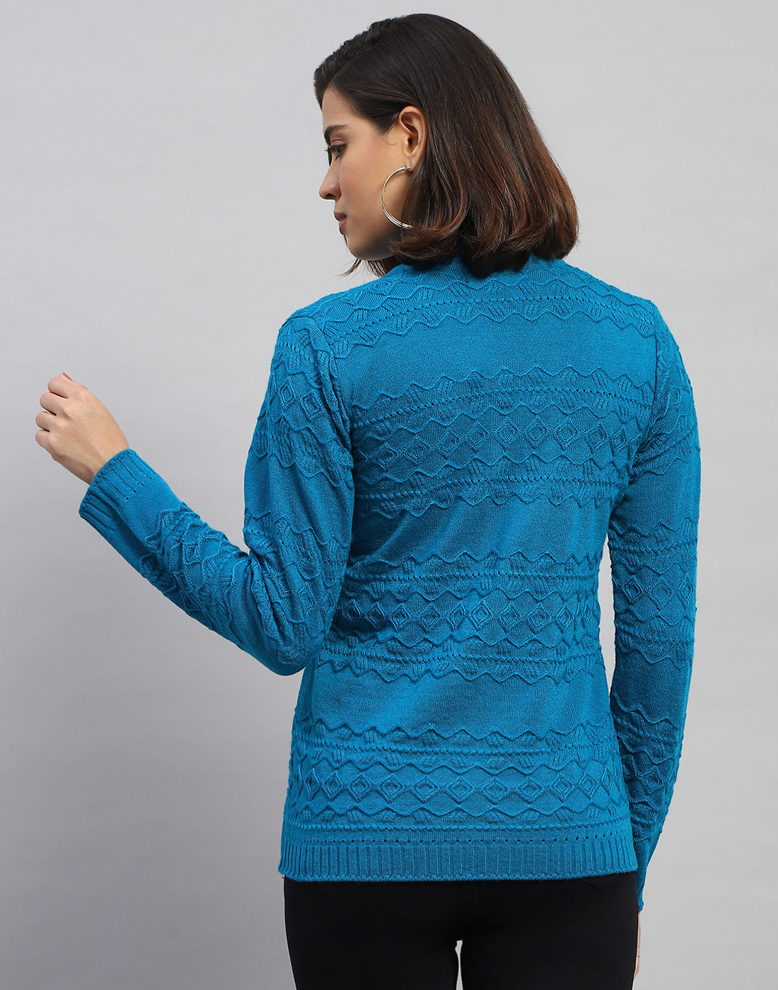 Women Blue Self Design V Neck Full Sleeve Cardigan