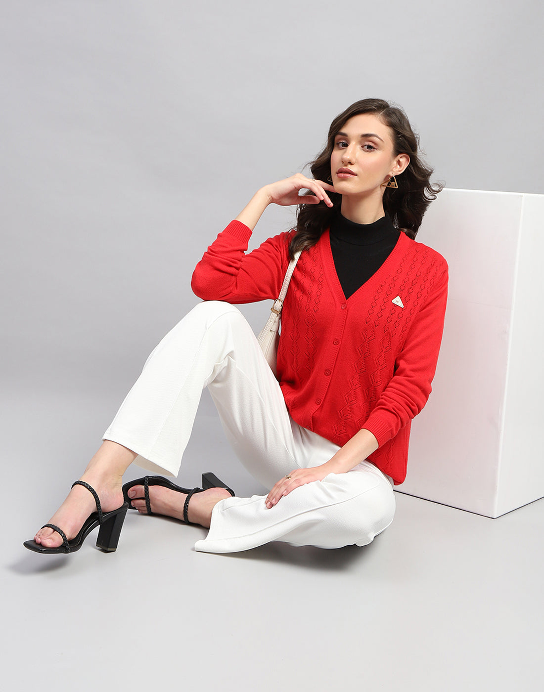 Women Red Self Design V Neck Full Sleeve Cardigan