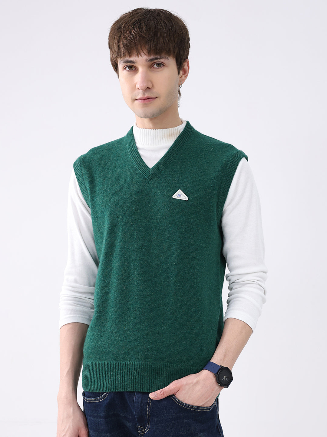 Men Green Solid V Neck Sleeveless Sweater