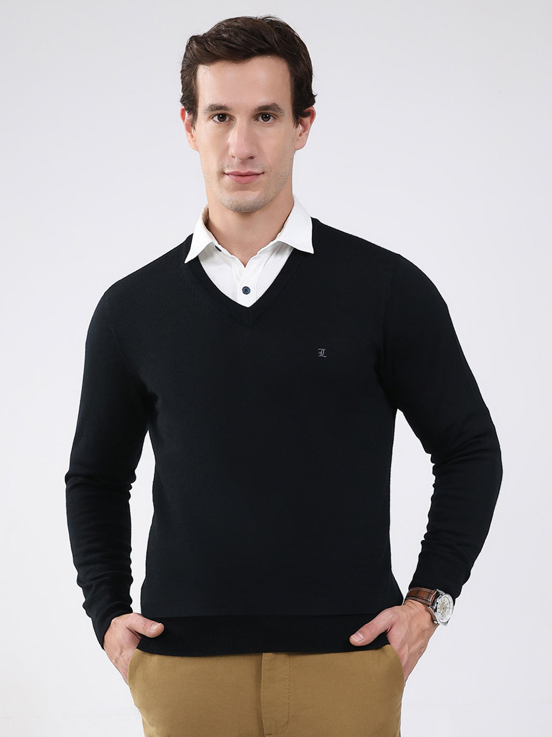 Luxuria Men Black Solid V Neck Full Sleeve Pullover