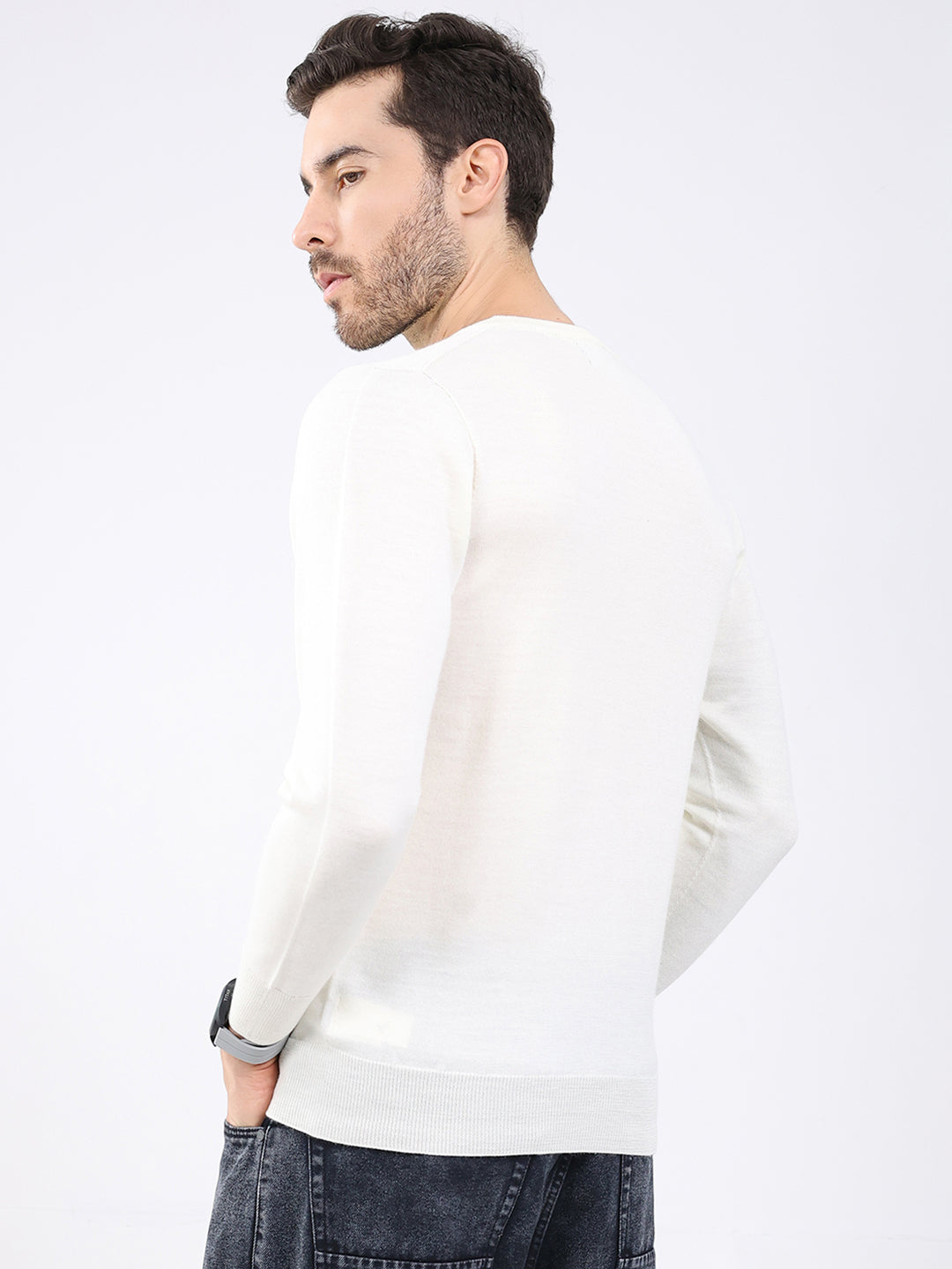 Luxuria Men White Solid Round Neck Full Sleeve Pullover