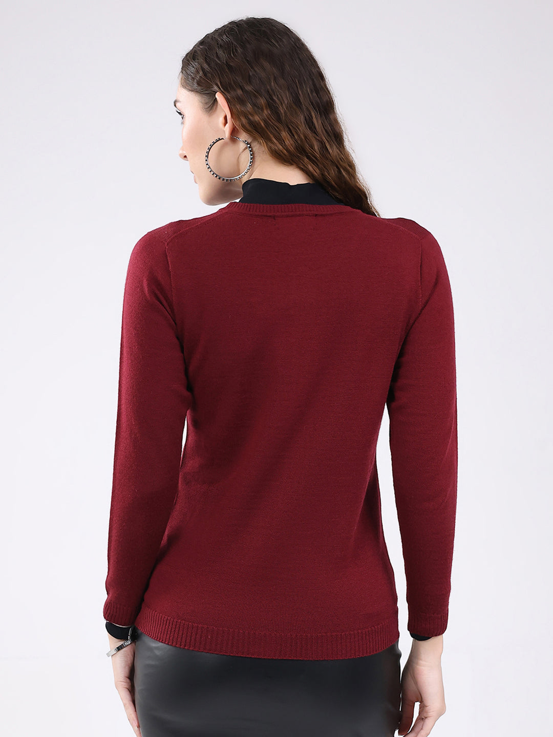 Luxuria Women Maroon Solid Round Neck Full Sleeve Cardigan