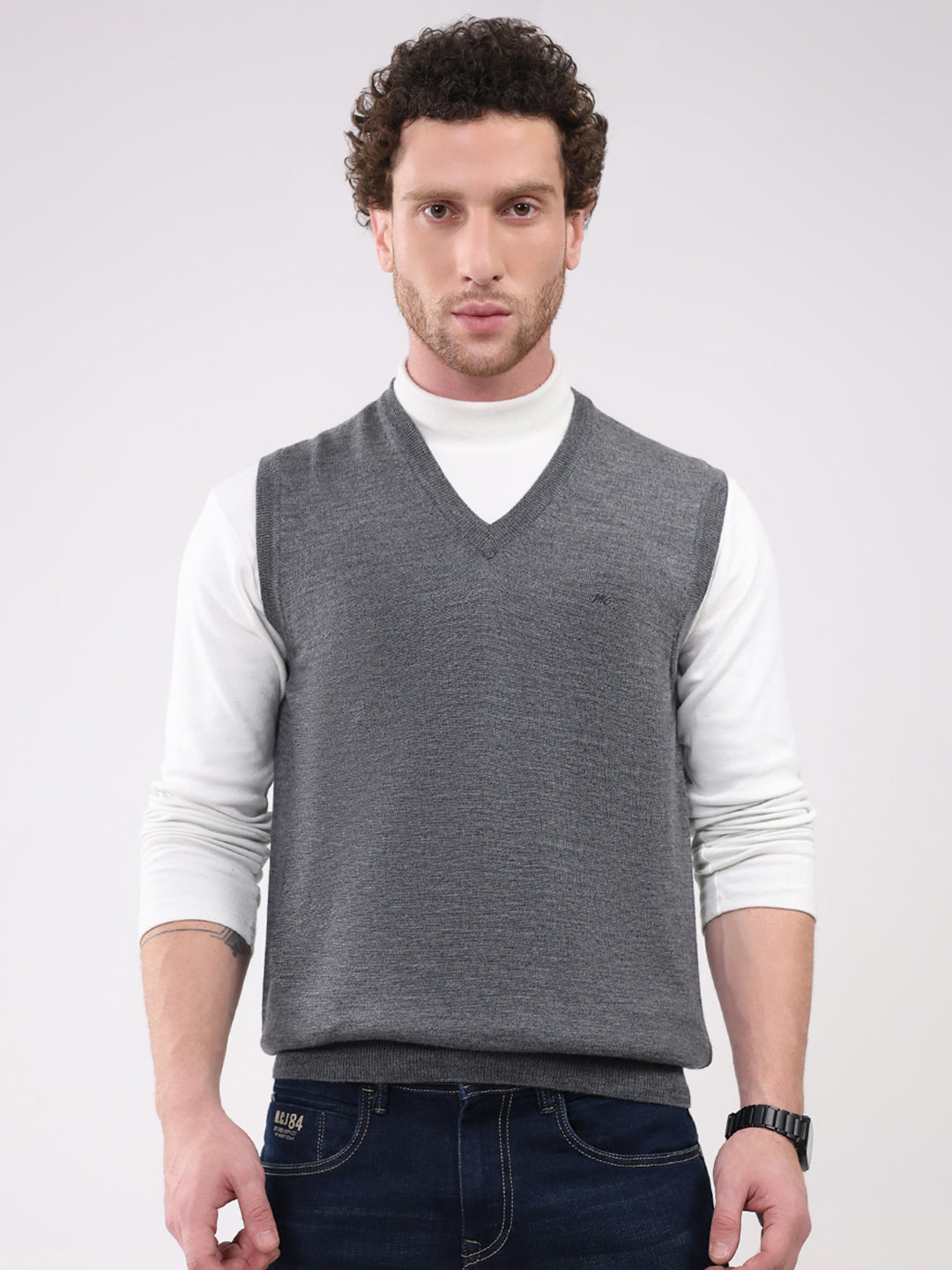 Men Grey Solid V Neck Sleeveless Sweater