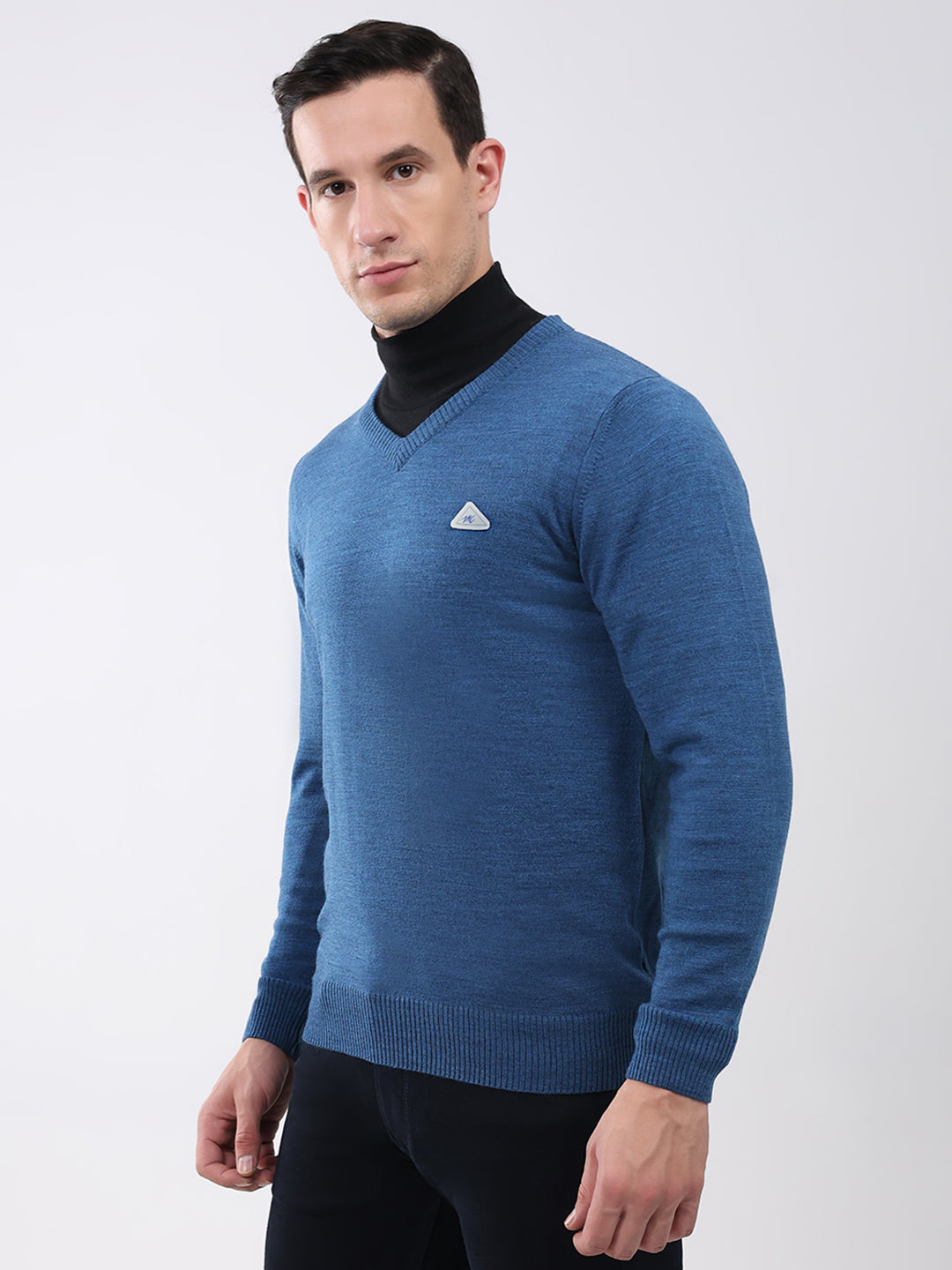 Men Blue Solid V Neck Full Sleeve Pullover