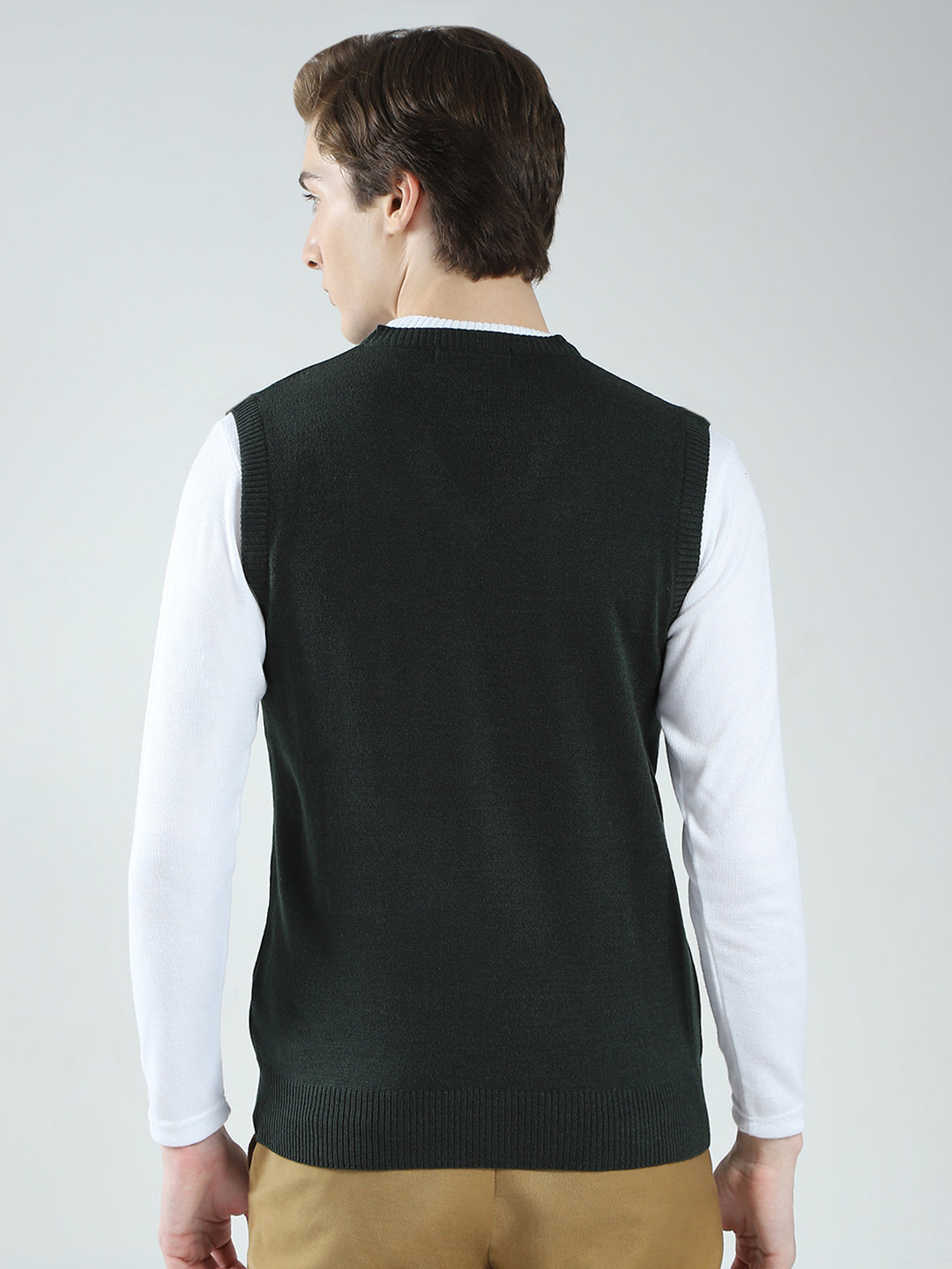 Men Olive Solid V Neck Sleeveless Sweater