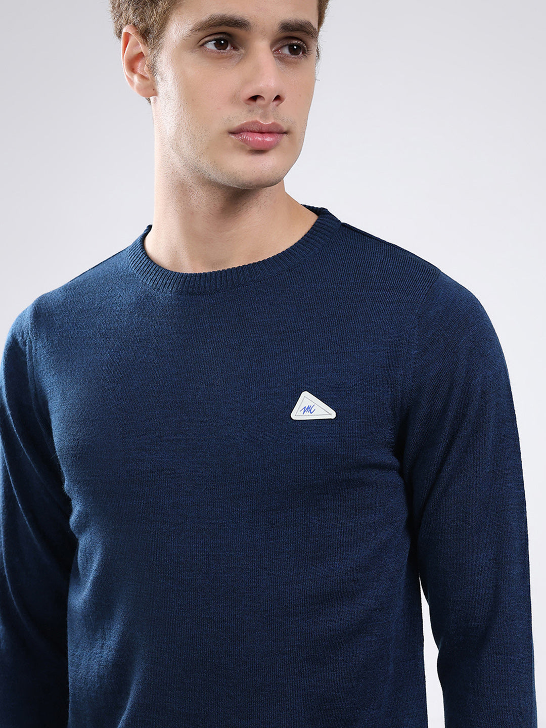 Men Blue Solid Round Neck Full Sleeve Pullover