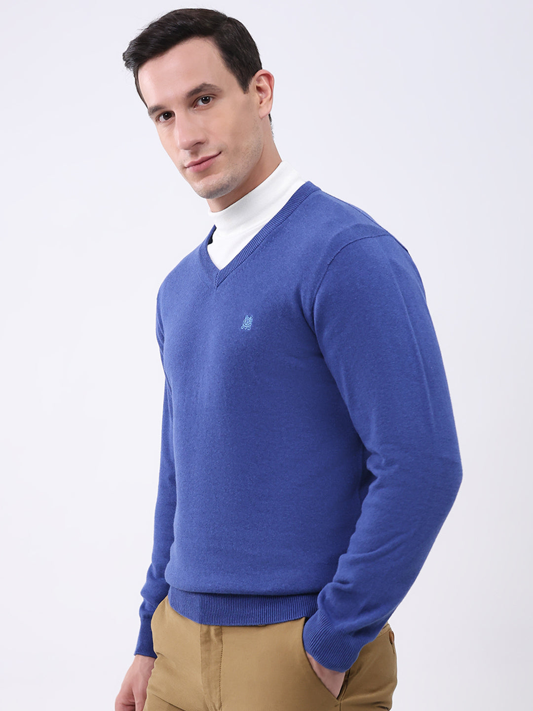Men Blue Solid V Neck Full Sleeve Pullover