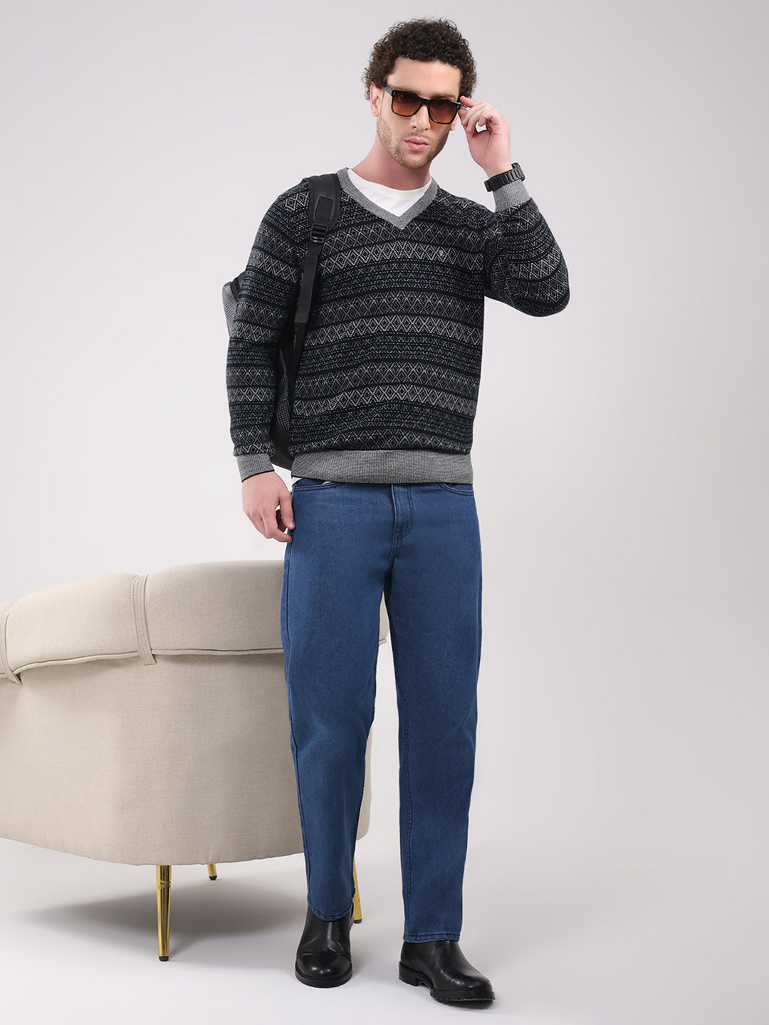 Luxuria Men Black Printed V Neck Full Sleeve Pullover