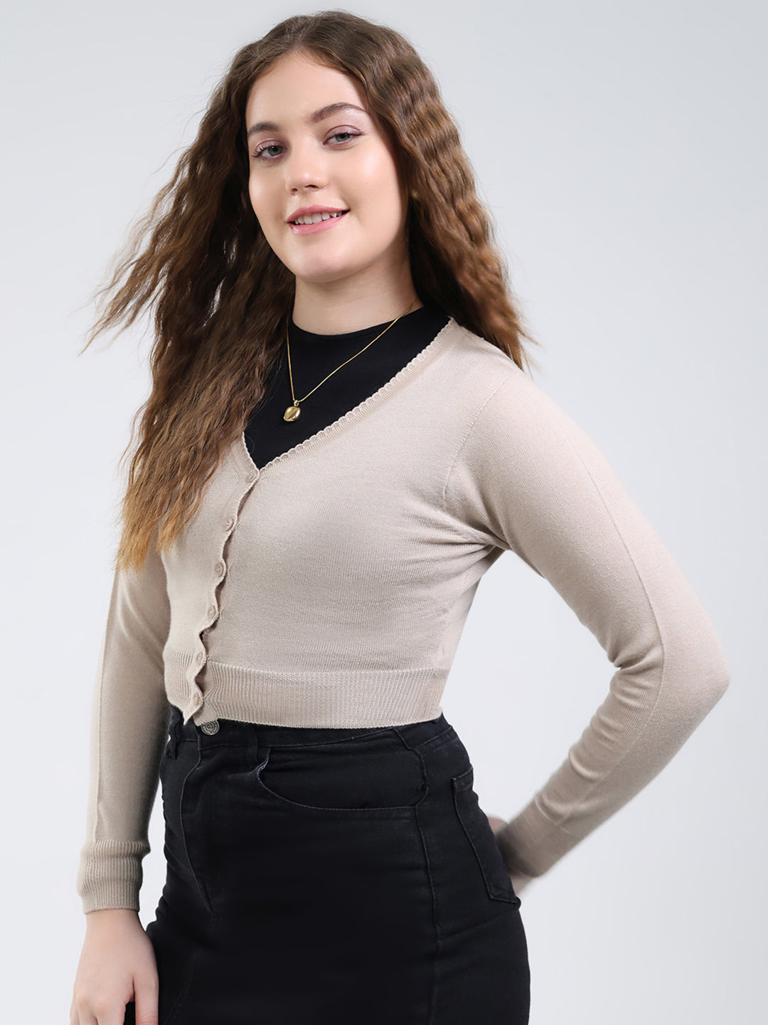 Women Beige Solid V Neck Full Sleeve Cardigan