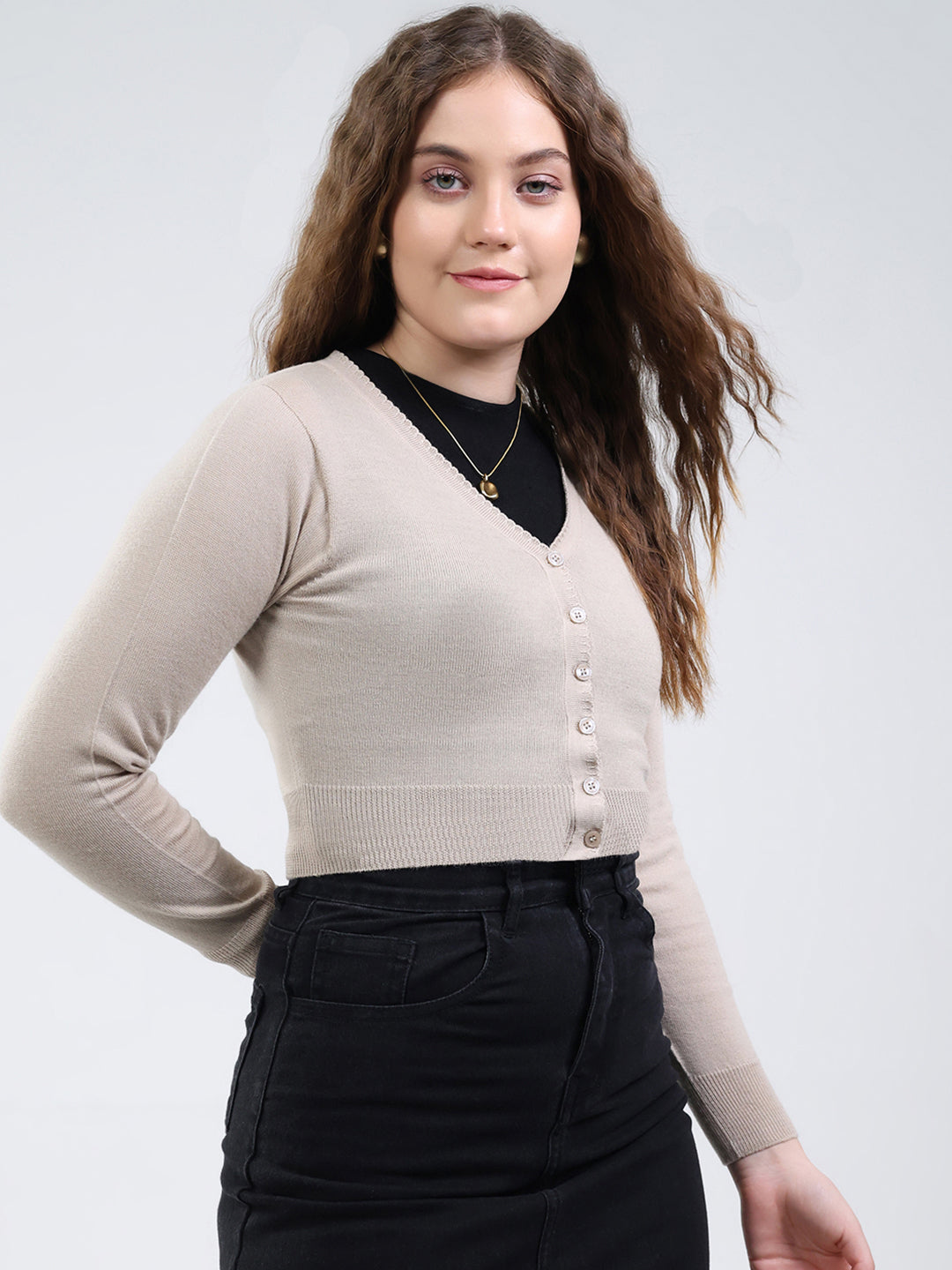 Women Beige Solid V Neck Full Sleeve Cardigan