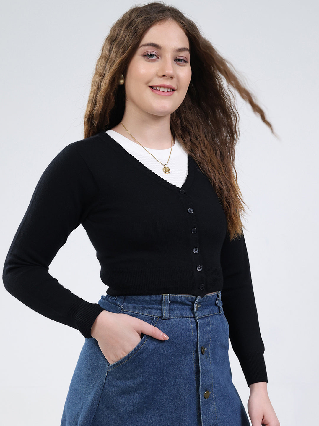 Women Black Solid V Neck Full Sleeve Cardigan