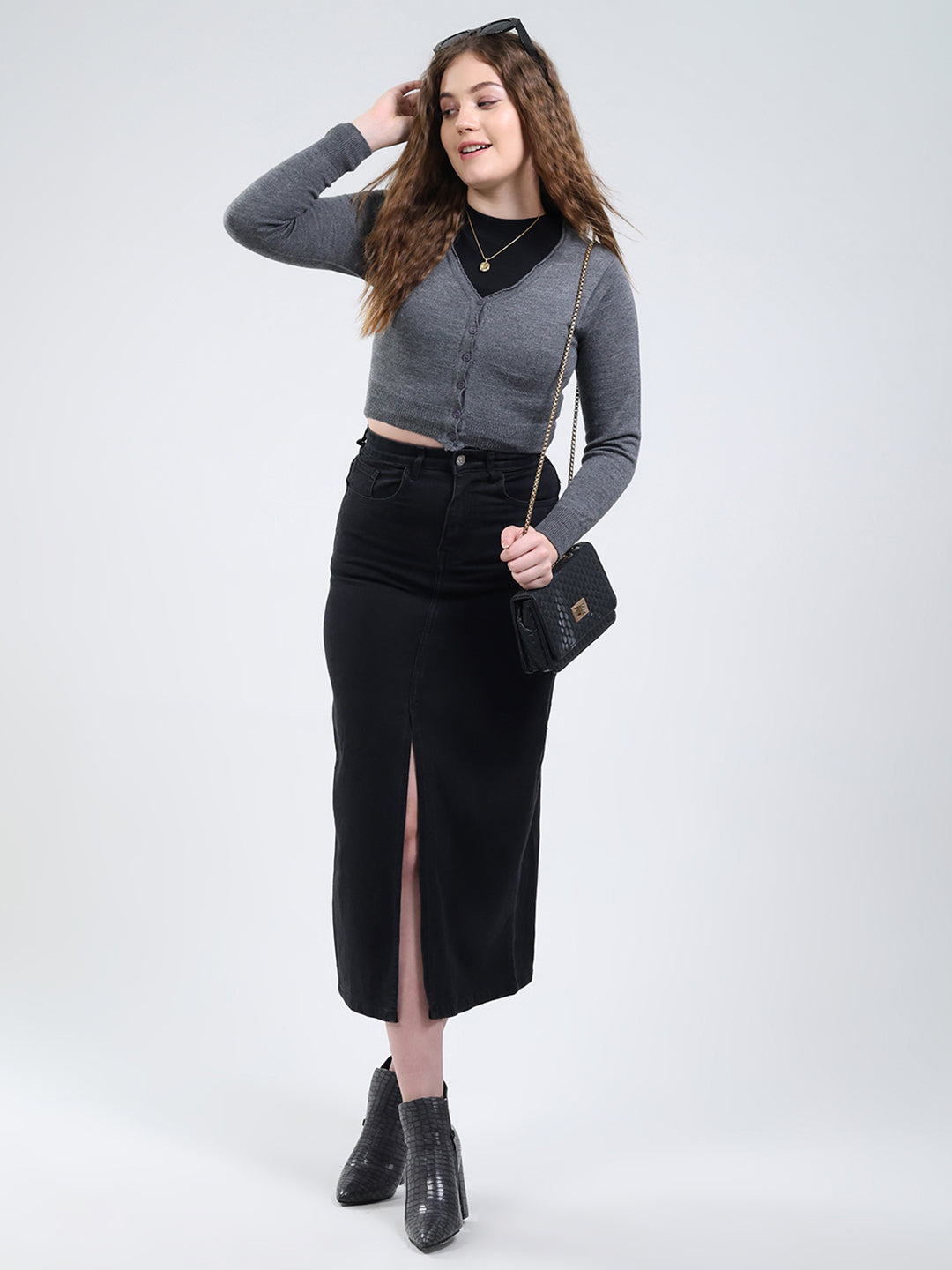 Women Grey Solid V Neck Full Sleeve Cardigan