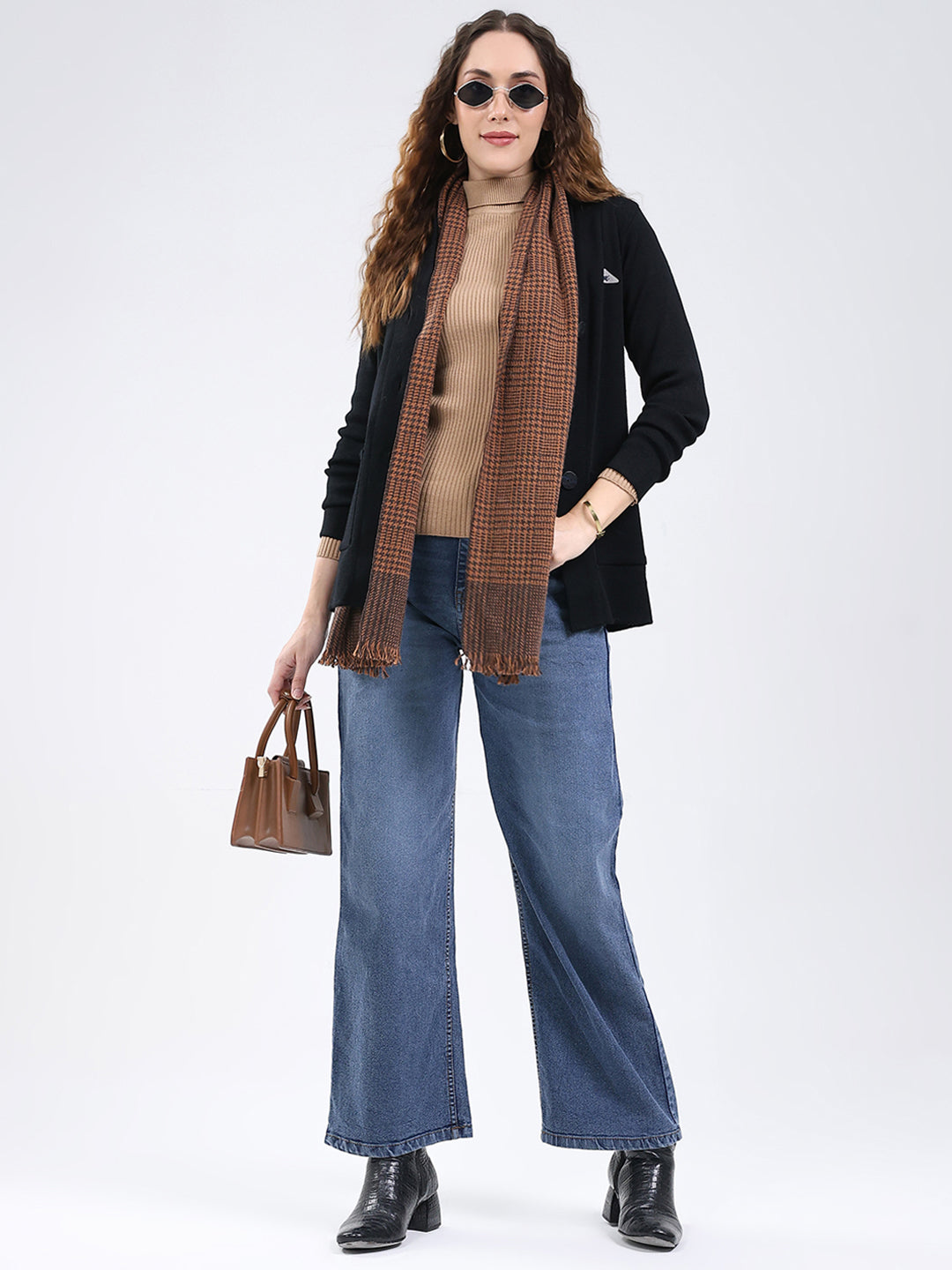 Women Black Solid V Neck Full Sleeve Cardigan