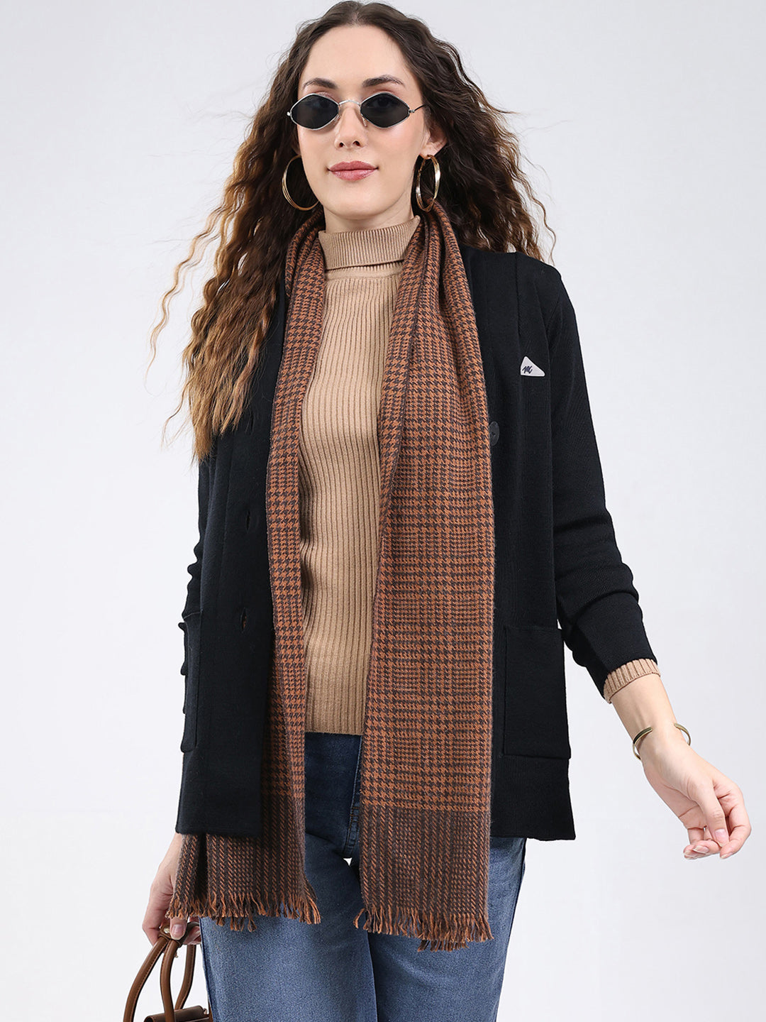 Women Black Solid V Neck Full Sleeve Cardigan