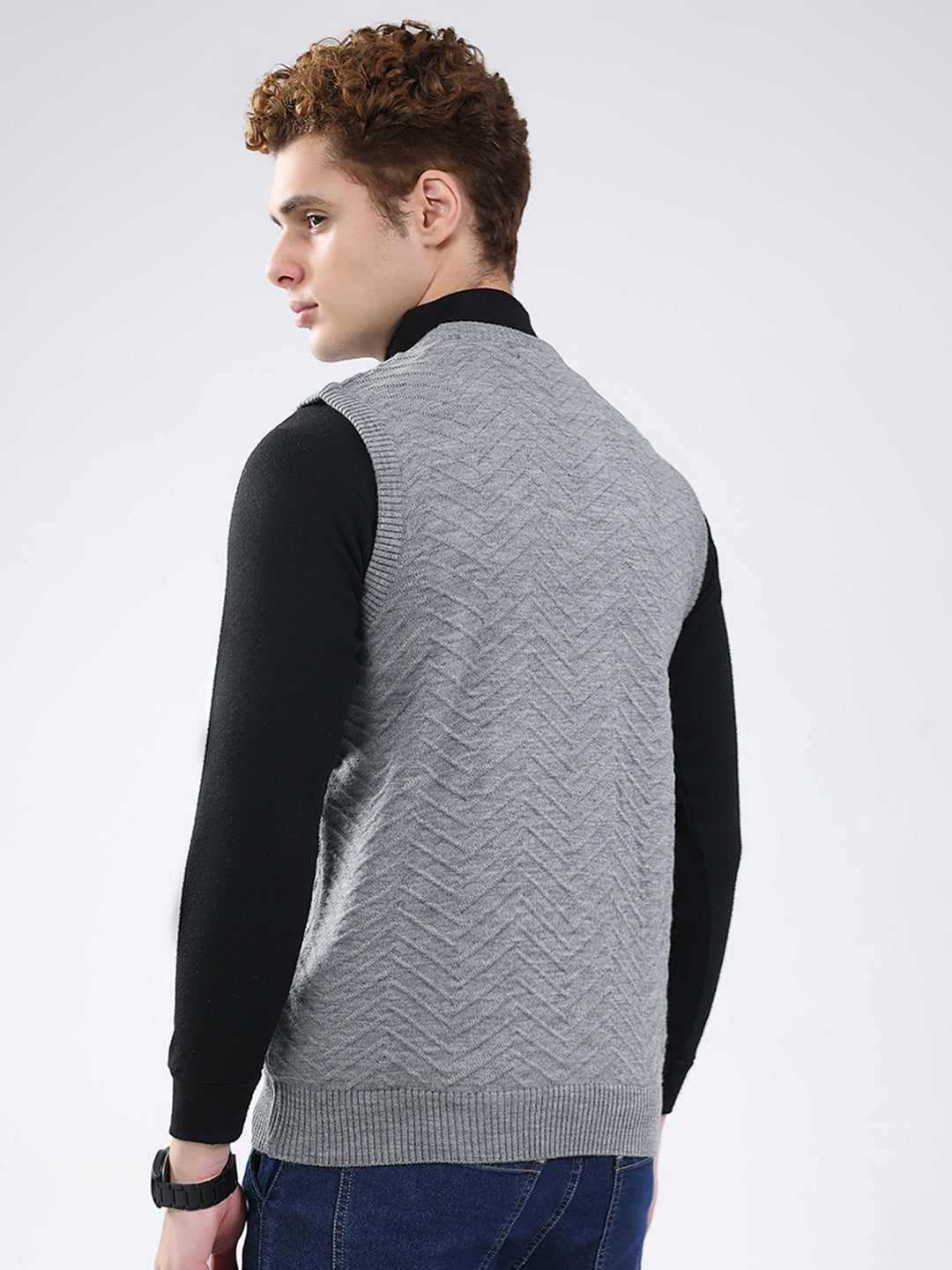 Men Grey Self Design V Neck Sleeveless Sweater