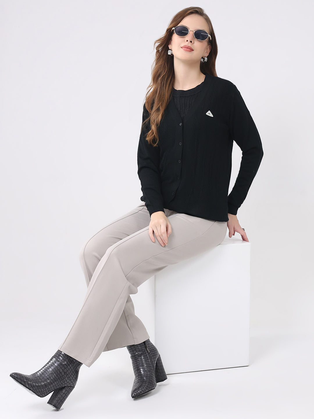 Women Black Solid Round Neck Full Sleeve Cardigan