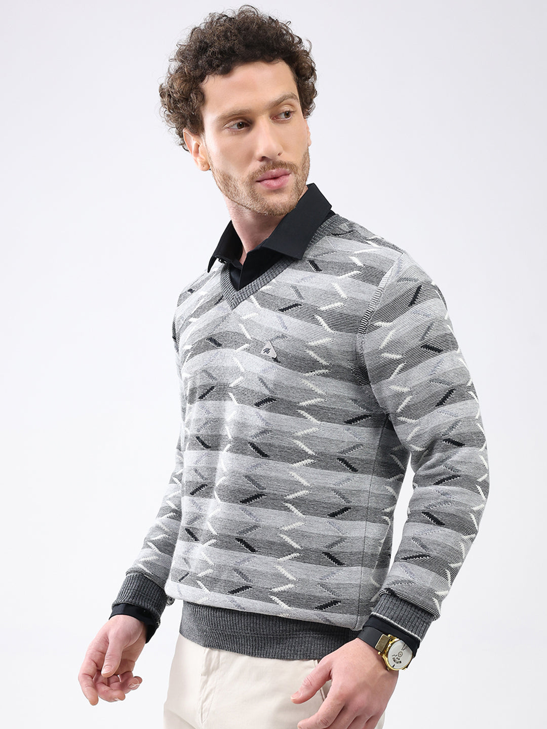 Men Grey Abstract V Neck Full Sleeve Pullover