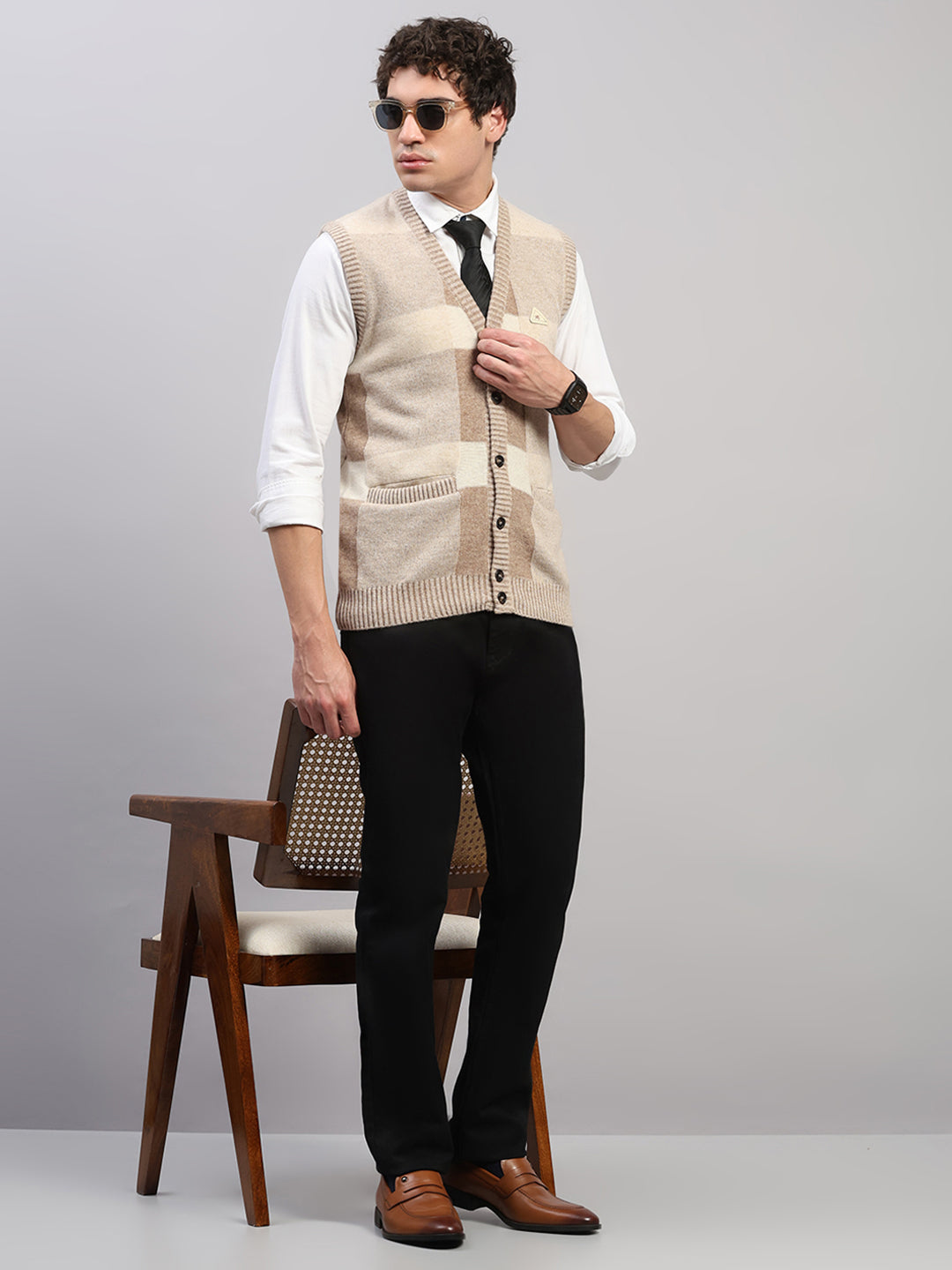 Men Beige Printed V Neck Sleeveless Cardigan