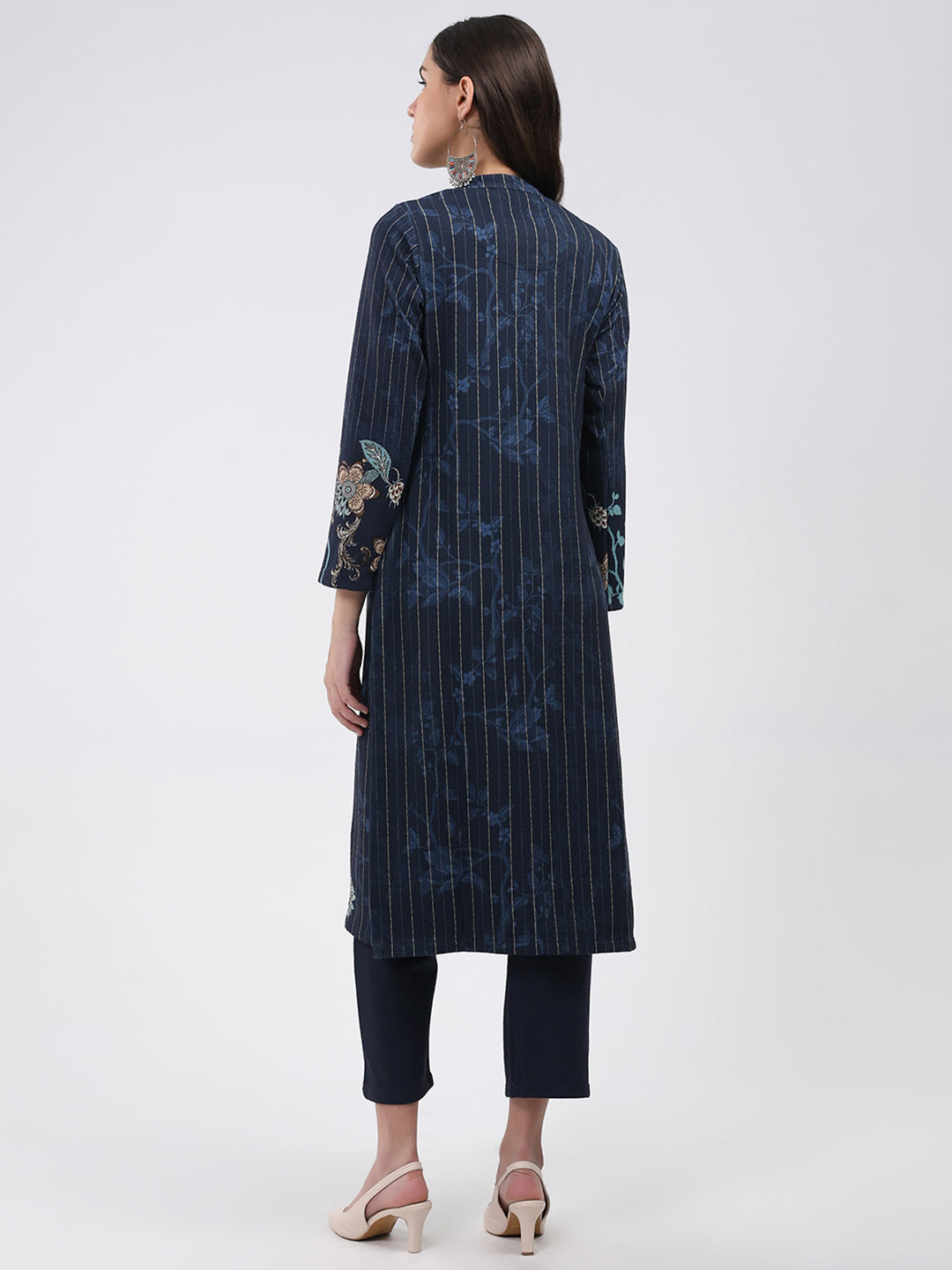 Women Blue Printed Round Neck Full Sleeve Kurti Set for Winter