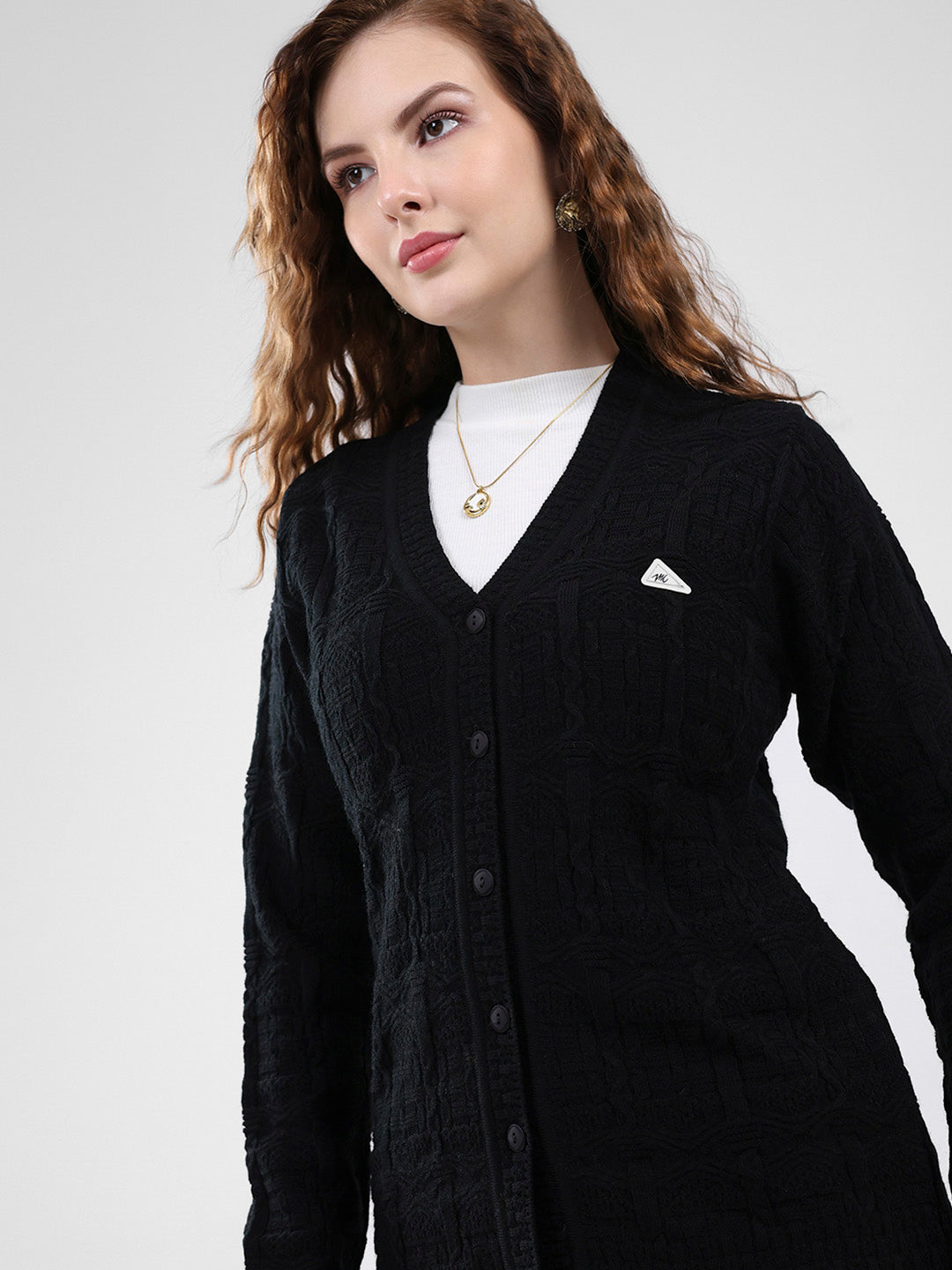 Women Black Self Design V Neck Full Sleeve Cardigan