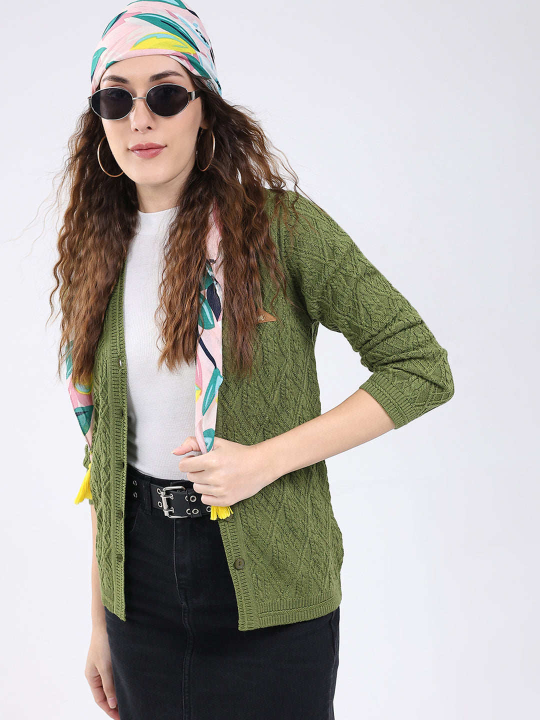 Women Green Self Design V Neck Full Sleeve Cardigan