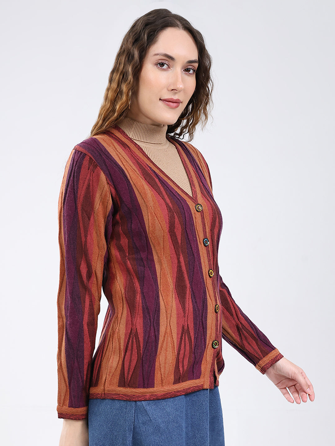 Women Multicolor Wave Stripe V Neck Full Sleeve Cardigan
