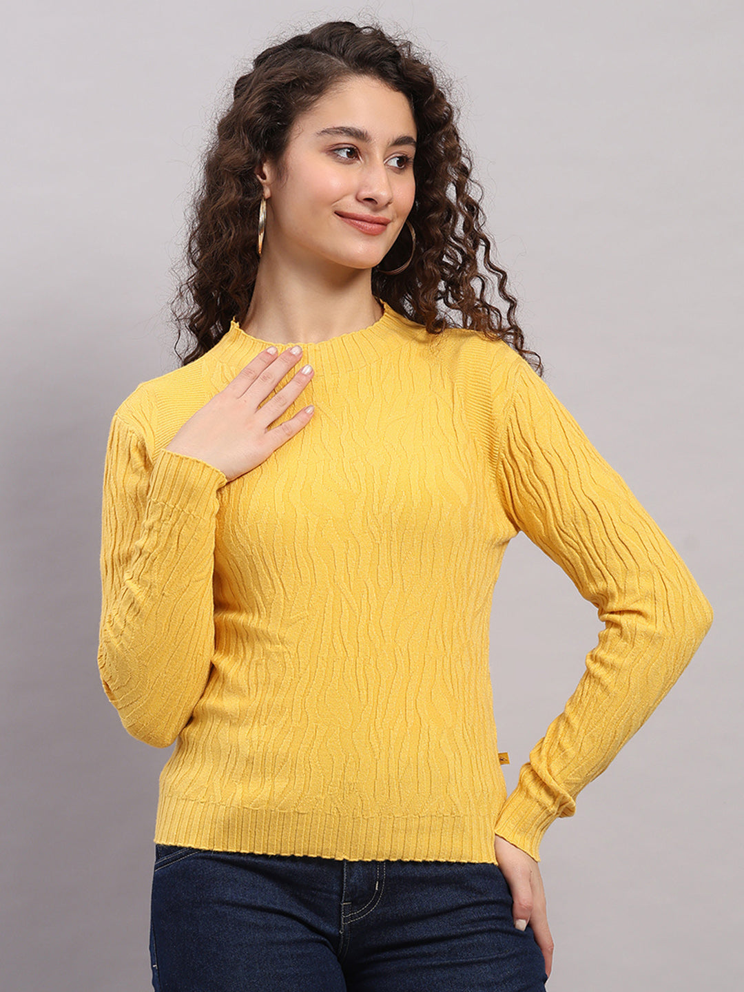 Women Yellow Printed Round Neck Full Sleeve Winter Top