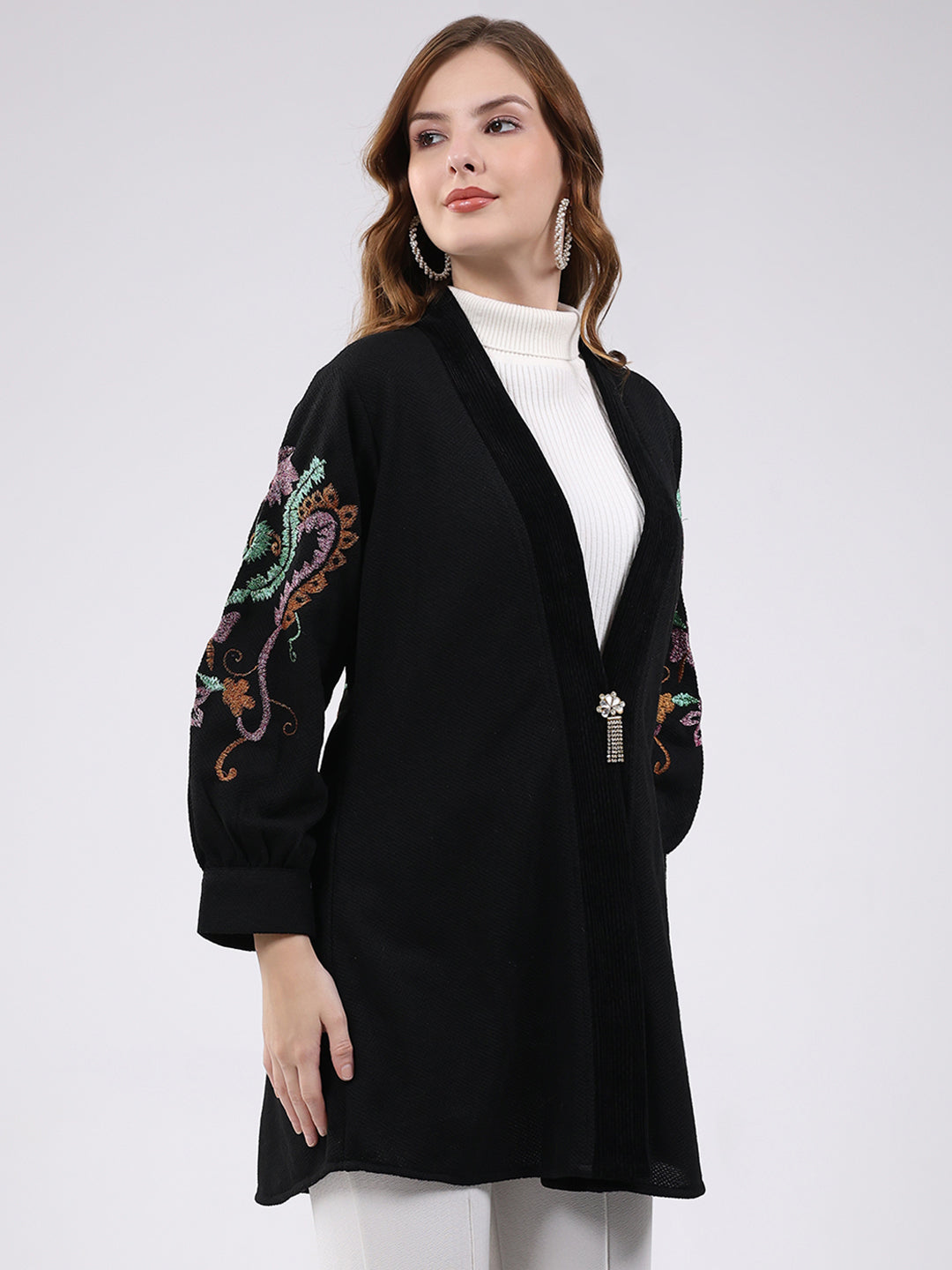 Women Black Self Design V Neck Full Sleeve Cardigan