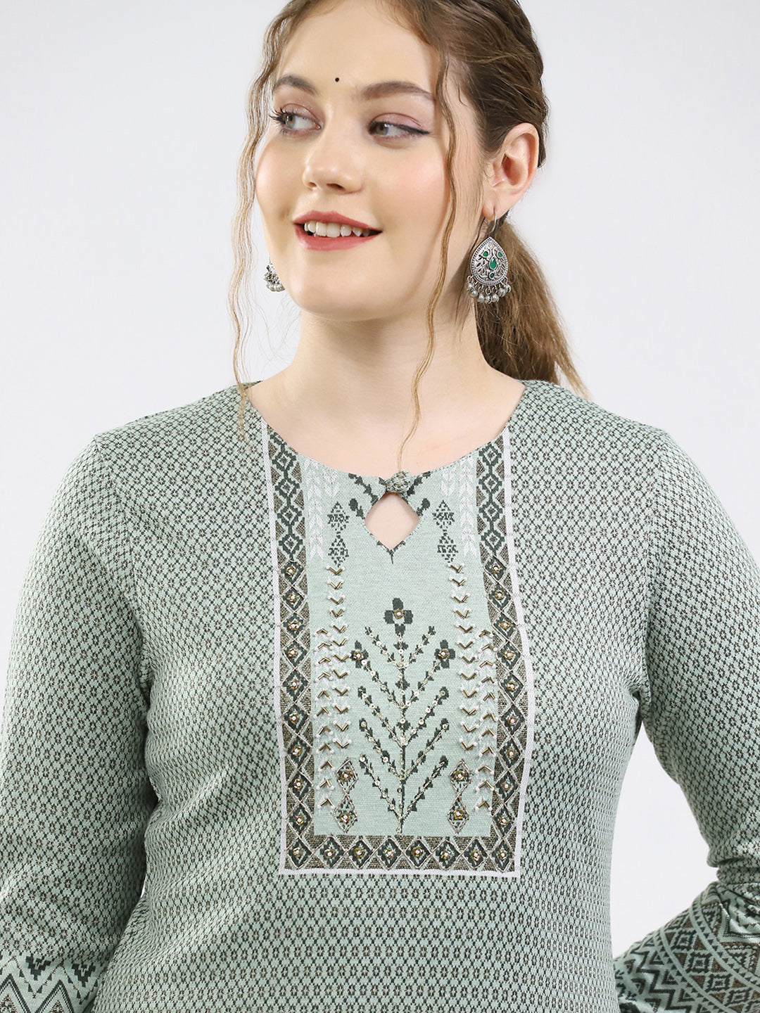 Women Green Printed Round Neck Full Sleeve Winter Kurti