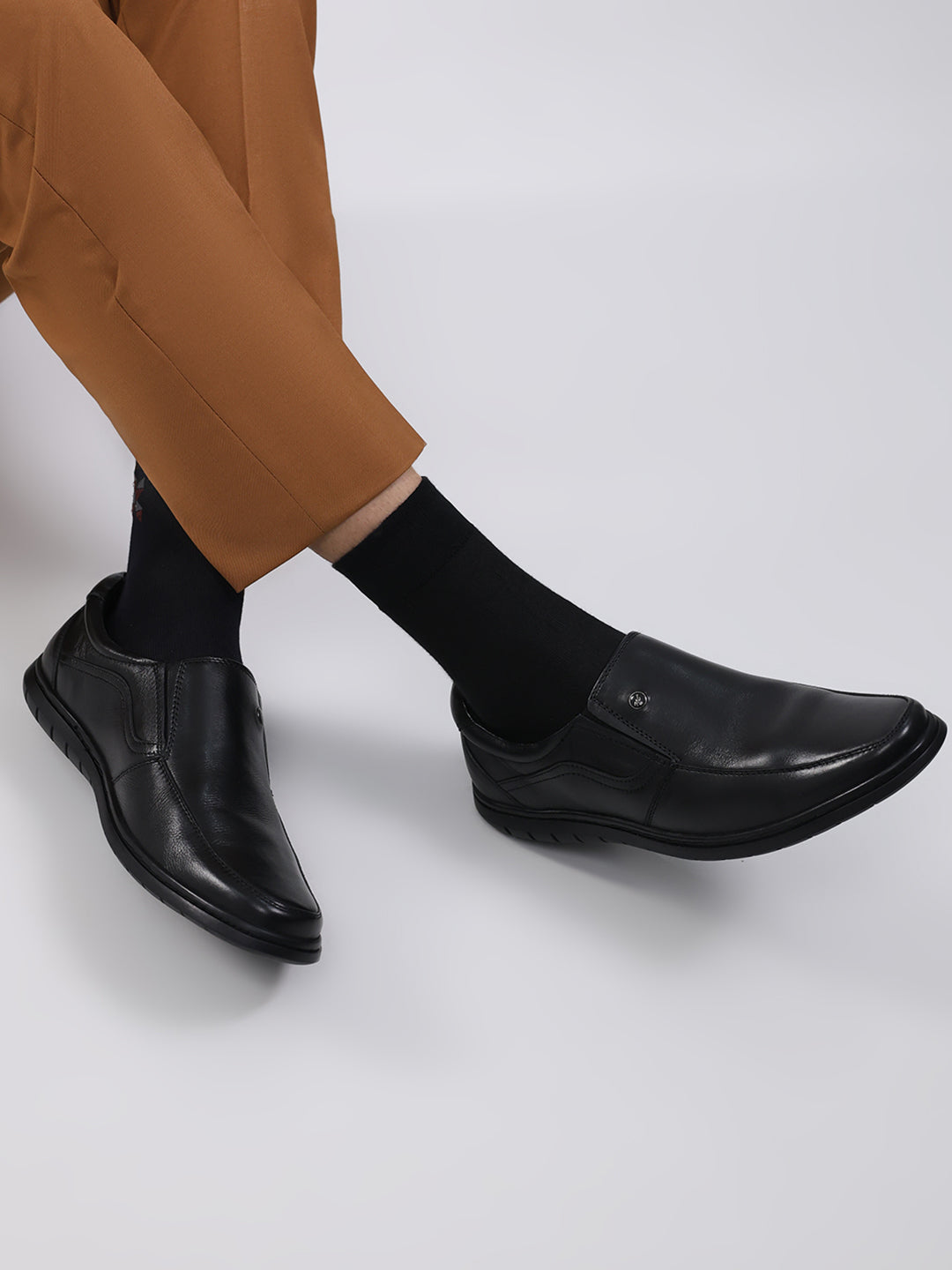 Monte Carlo Black Comfortable Slip on Formal Shoes for Men