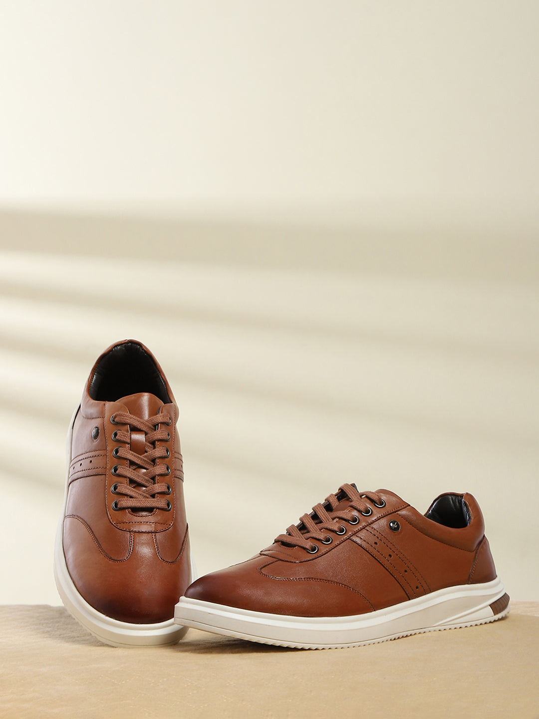 Men Tan Lace-Up Genuine Leather Casual Sneaker