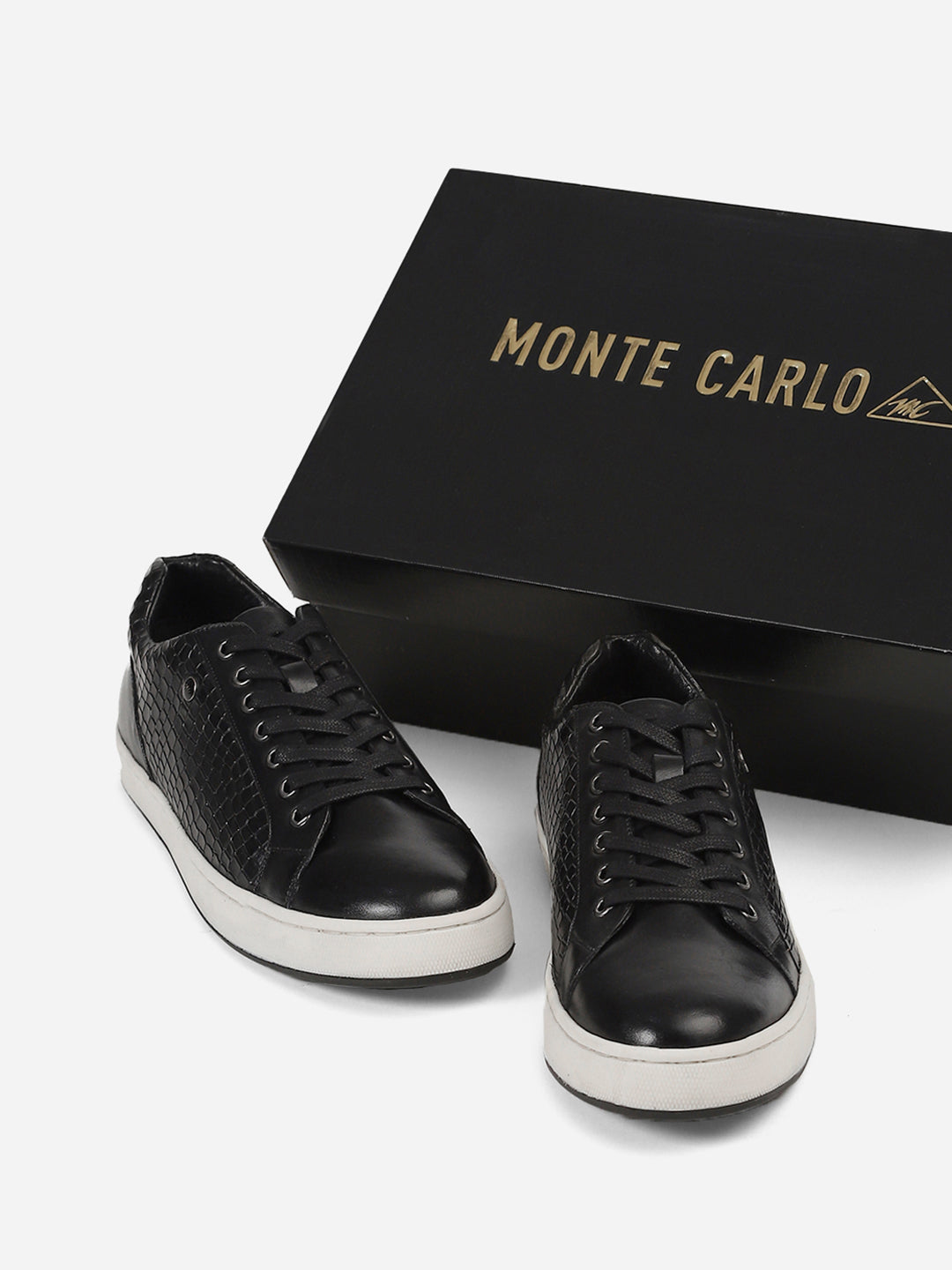 Men Black Lace-Up Genuine Leather Casual Sneaker